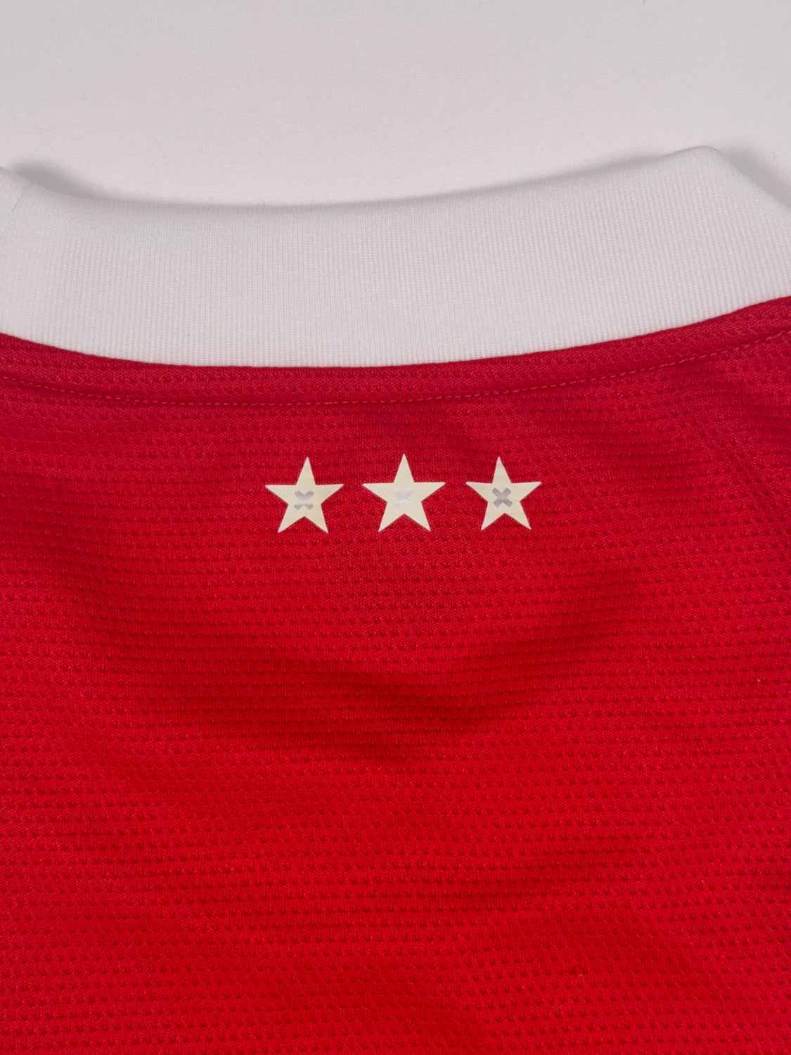 Ajax 2021/22 Home Shirt - L