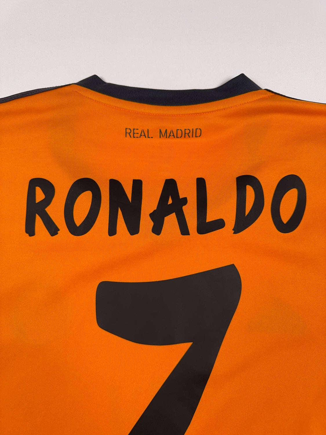 Real Madrid 2013/14 Cristiano Ronaldo #7 Third Shirt - M