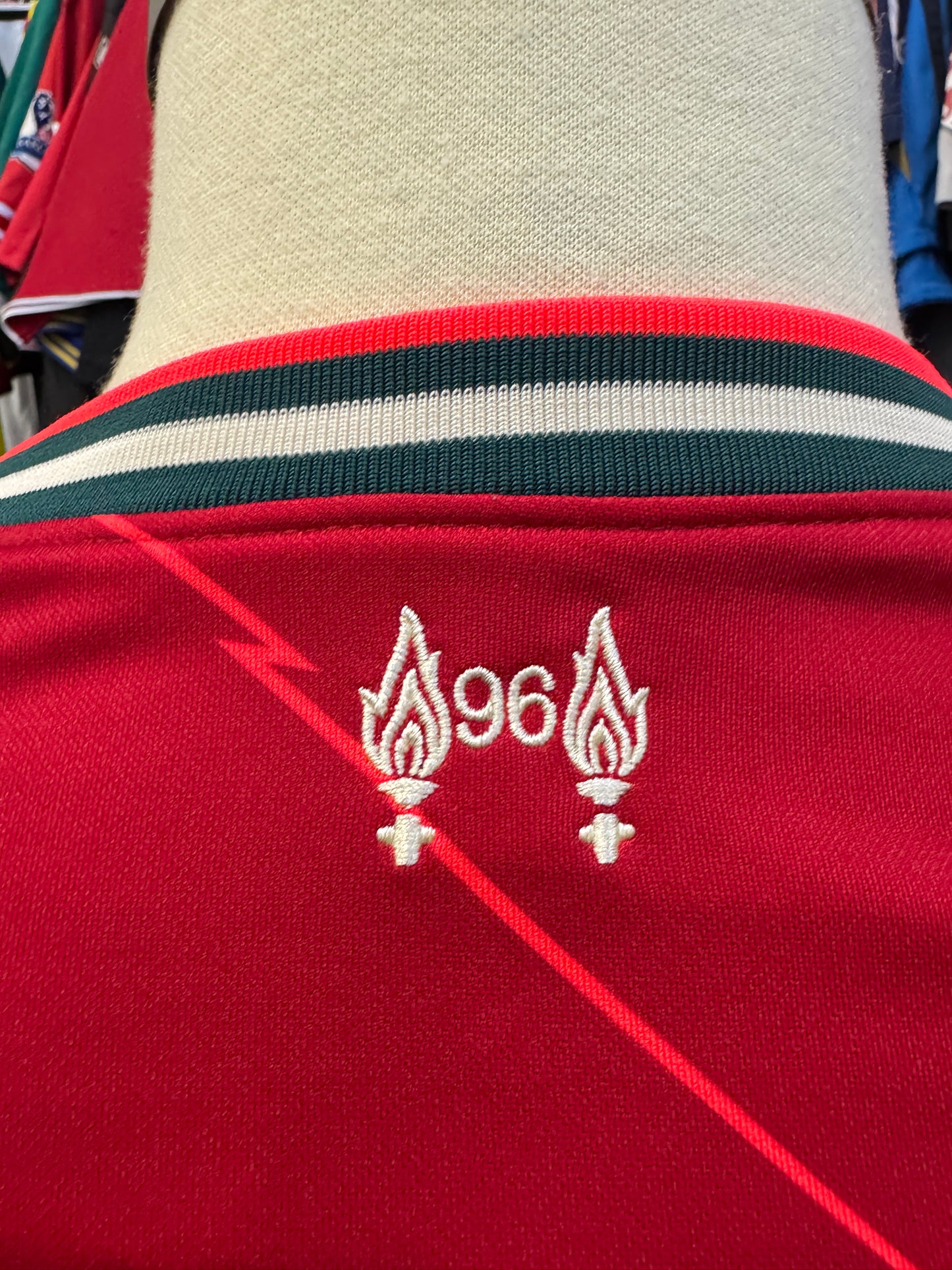 Liverpool 2021 Home - M