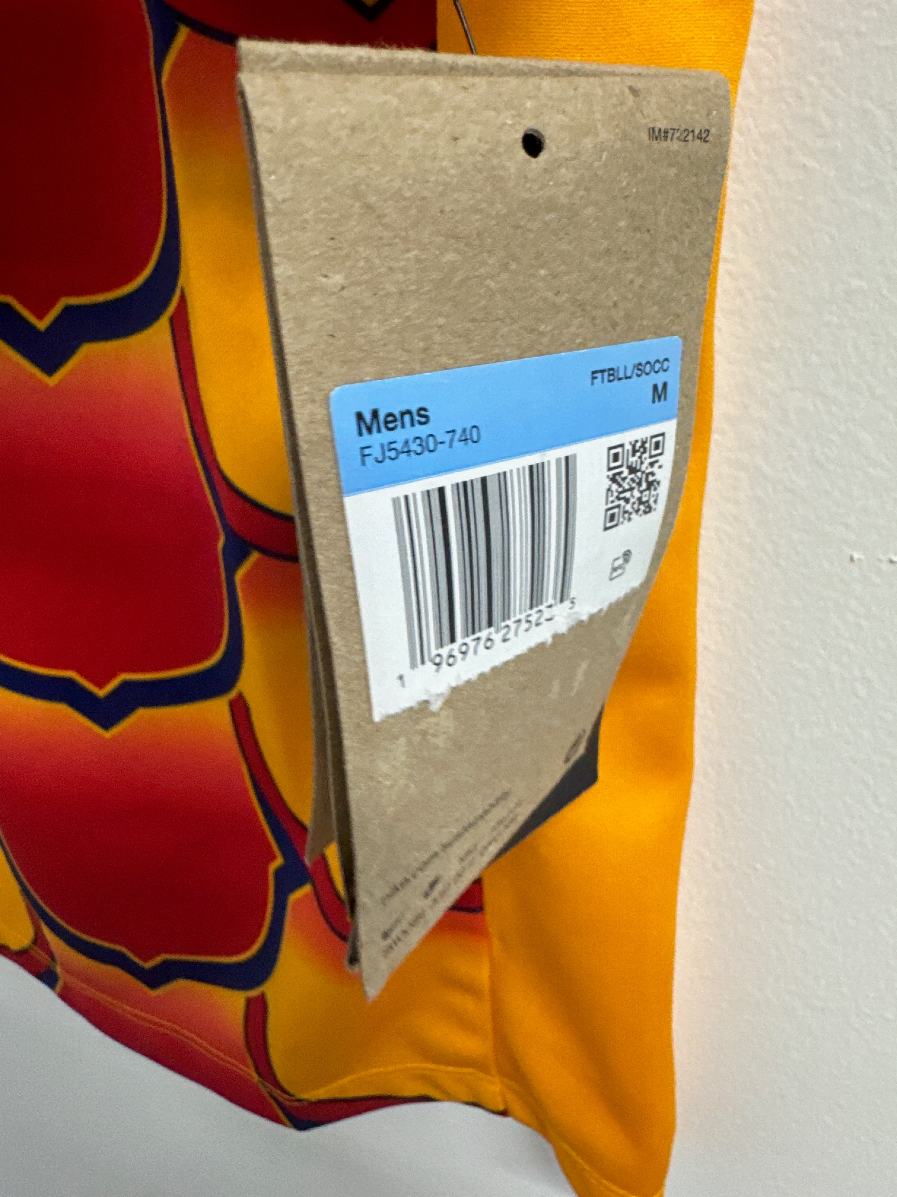 Barcelona 2023/24 Pre-Match Shirt | Retro Screamers