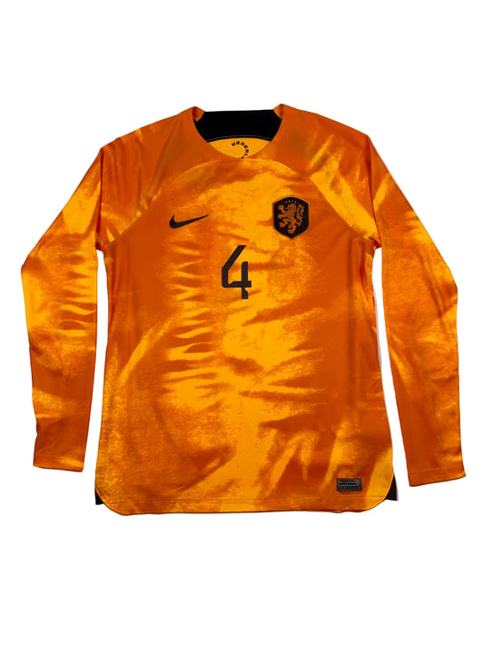 Netherlands 2022/23 Virgil Van Dijk #4 Home Longsleeve Shirt - M