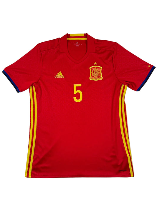 Spain 2016/17 Sergio Busquets #5 Home Shirt - L