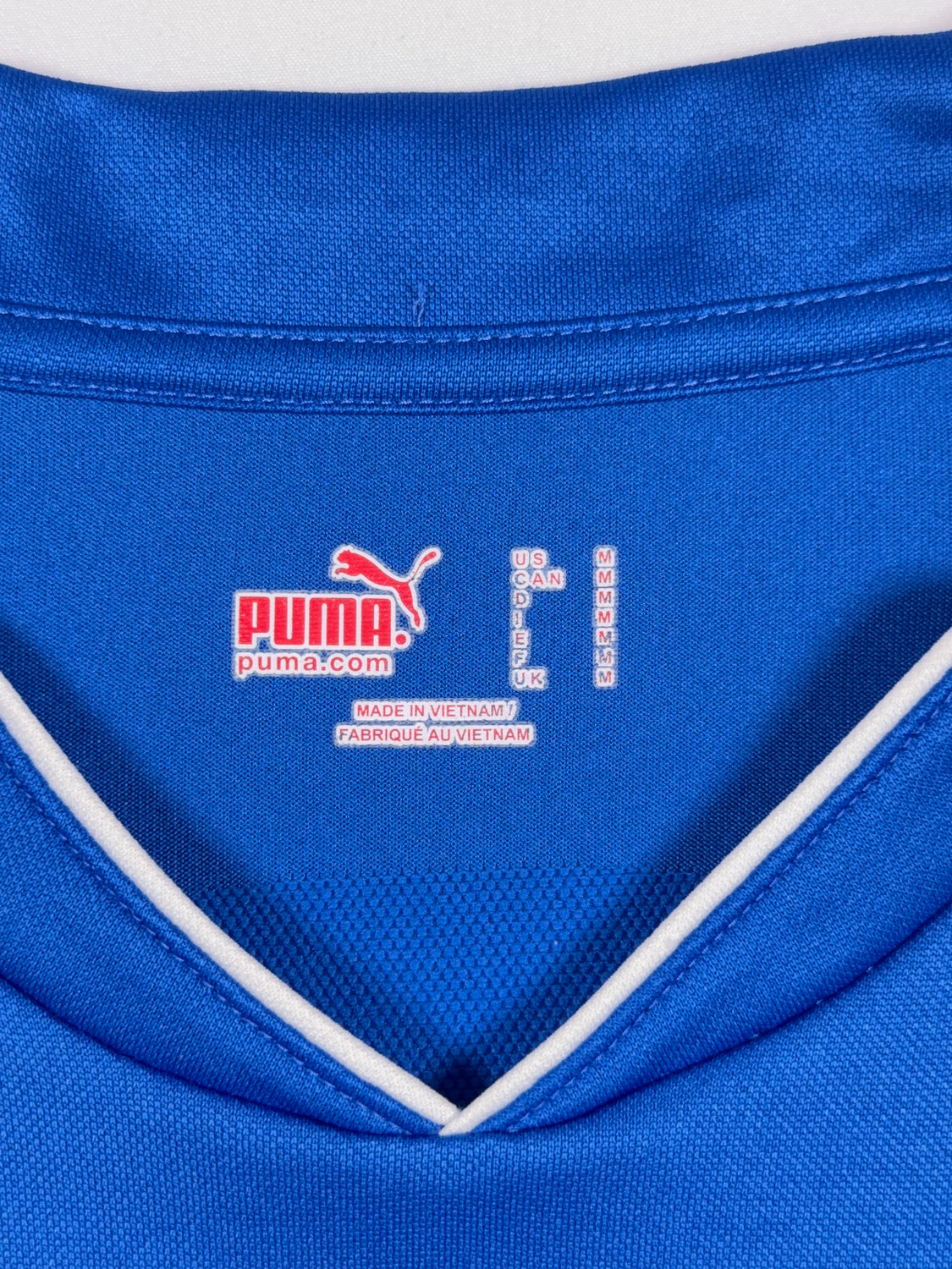 Italy 2010/12 Home Shirt - M