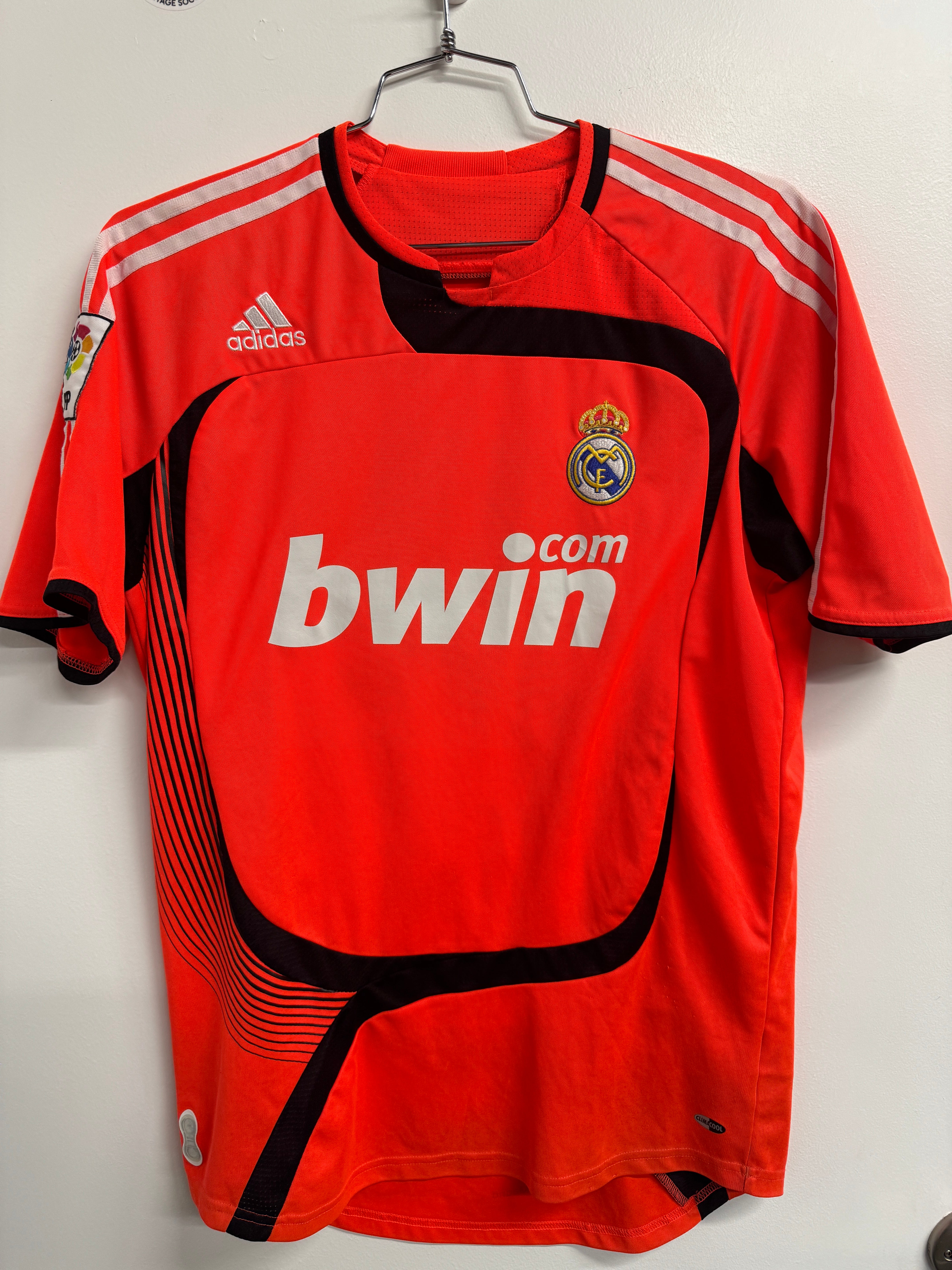 Real Madrid 2007/08 Casillas #1 Goalkeeper Shirt | Retro Screamers