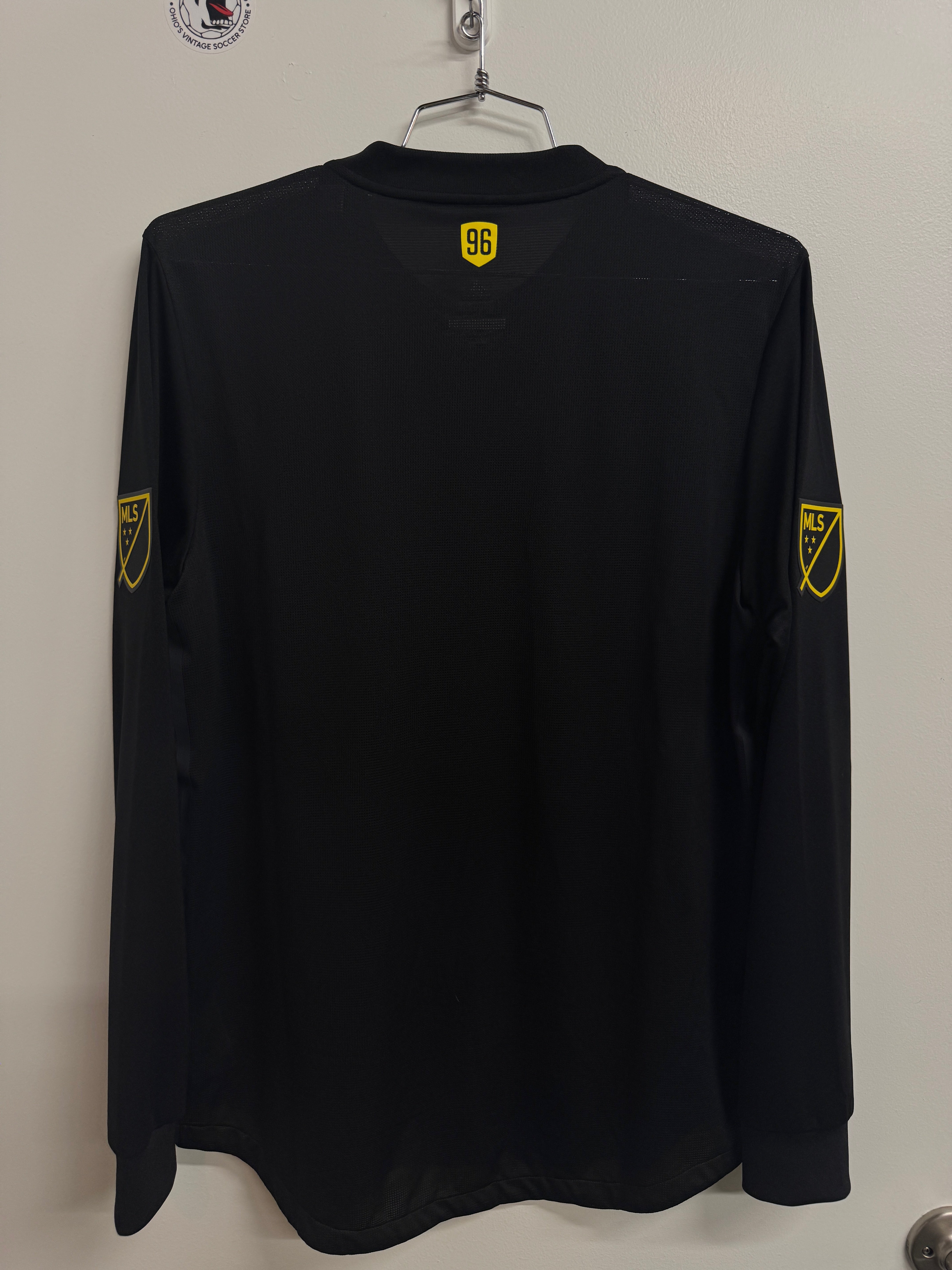 Columbus Crew 2018/20 Away Longsleeve Shirt | Retro Screamers