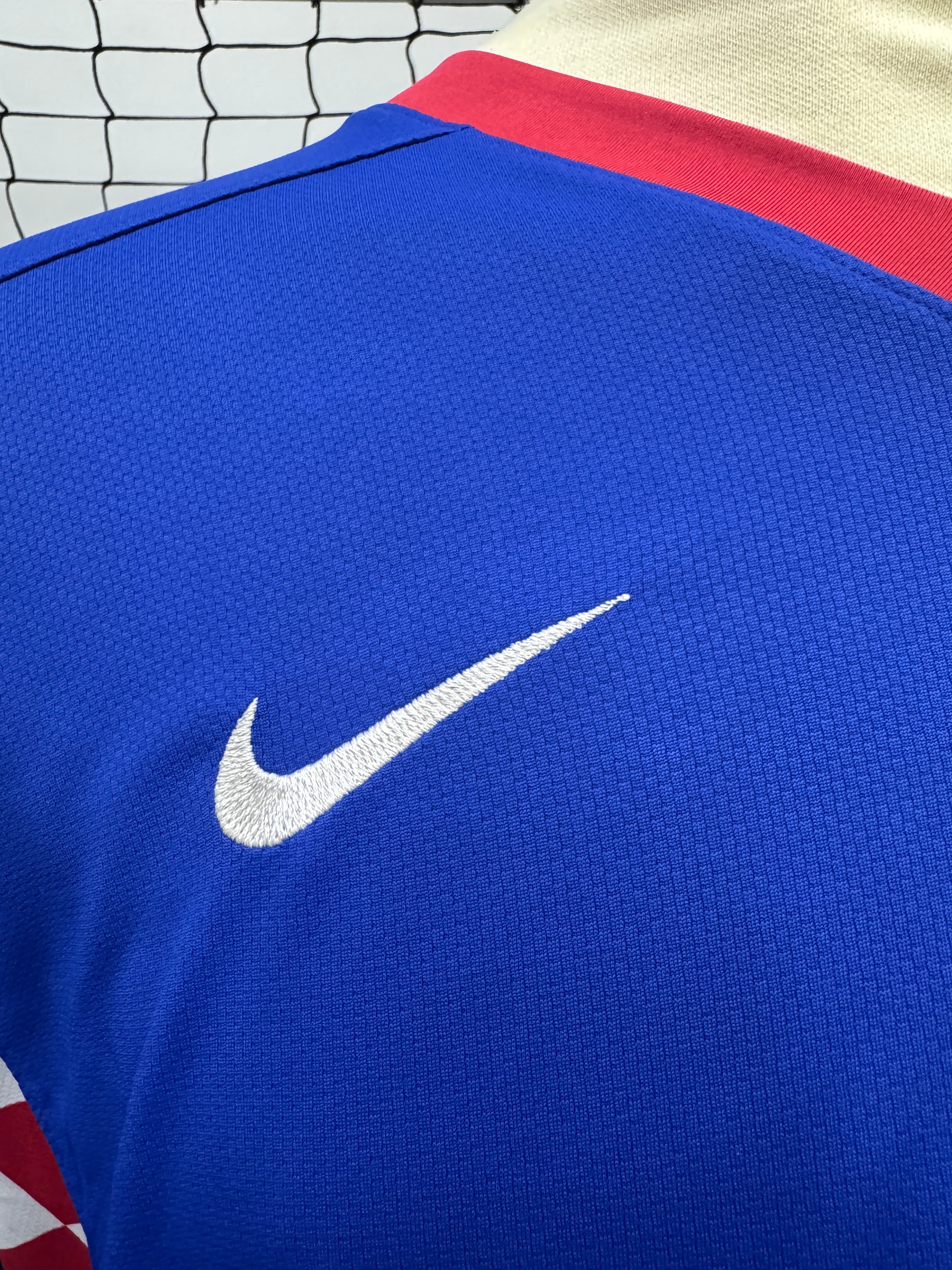 Croatia 2008/09 Away Shirt | Retro Screamers