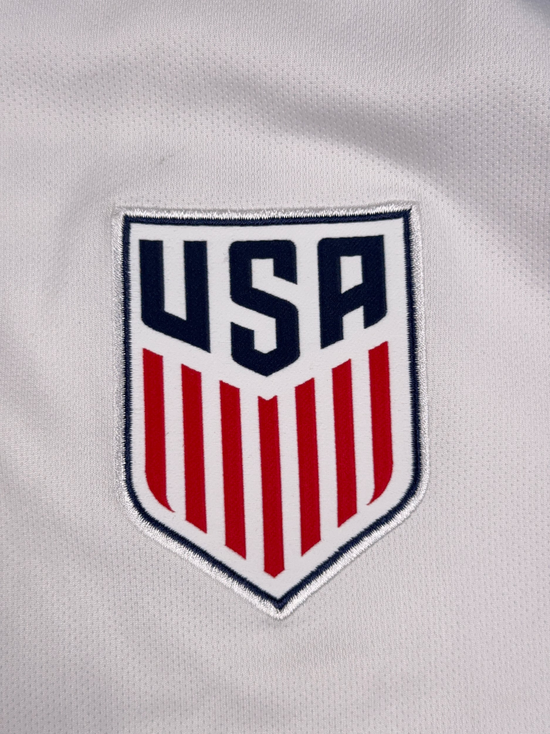 USA 2016/17 Clint Dempsey #8 Home Shirt - XL