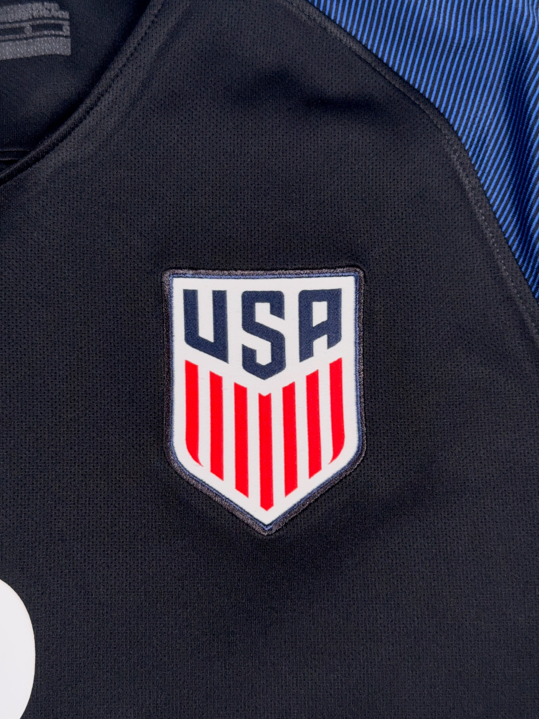 USA 2016/17 Clint Dempsey #8 Away Shirt - L