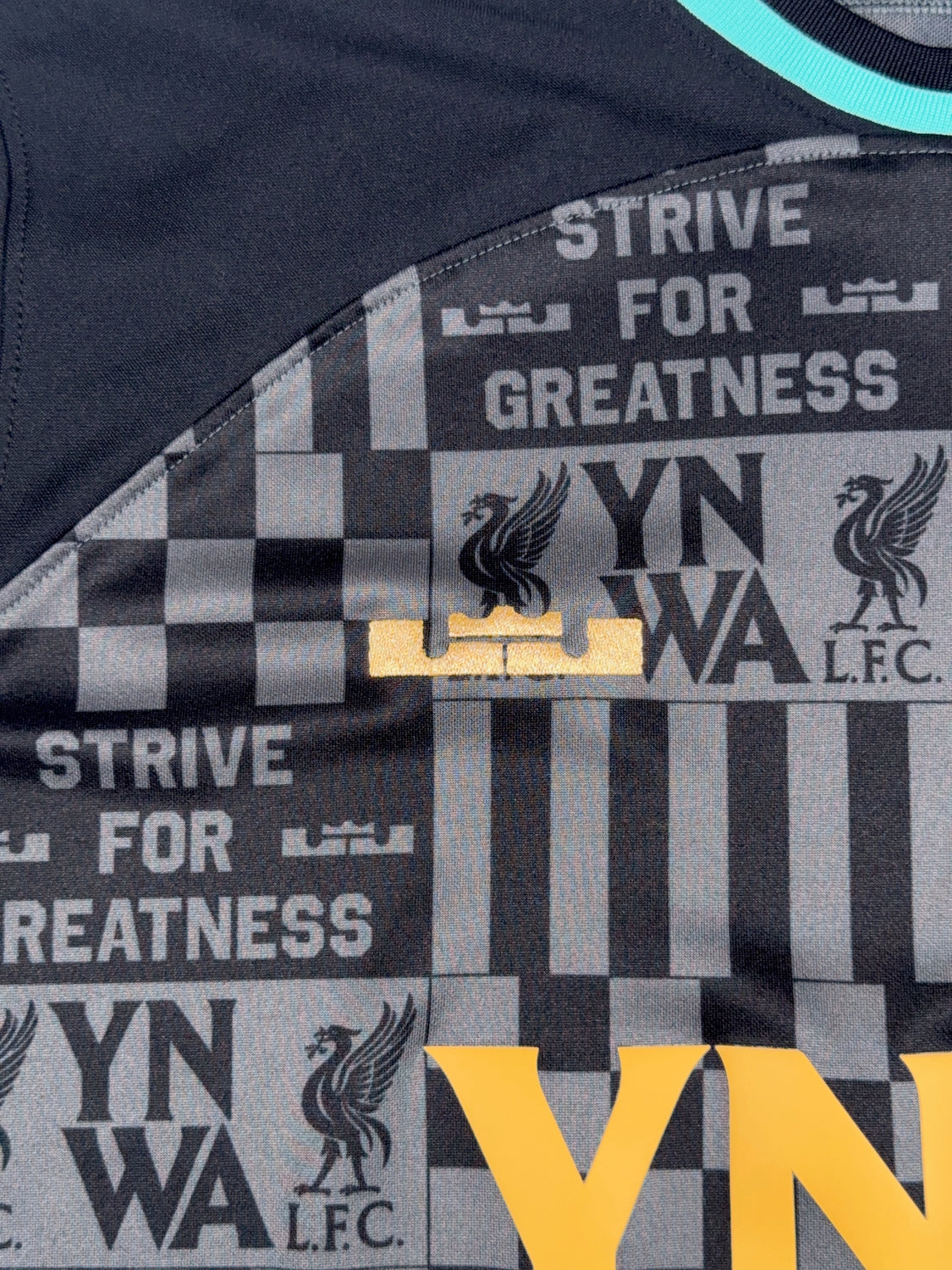 Liverpool 2023/24 Lebron James Fourth Shirt - XXL