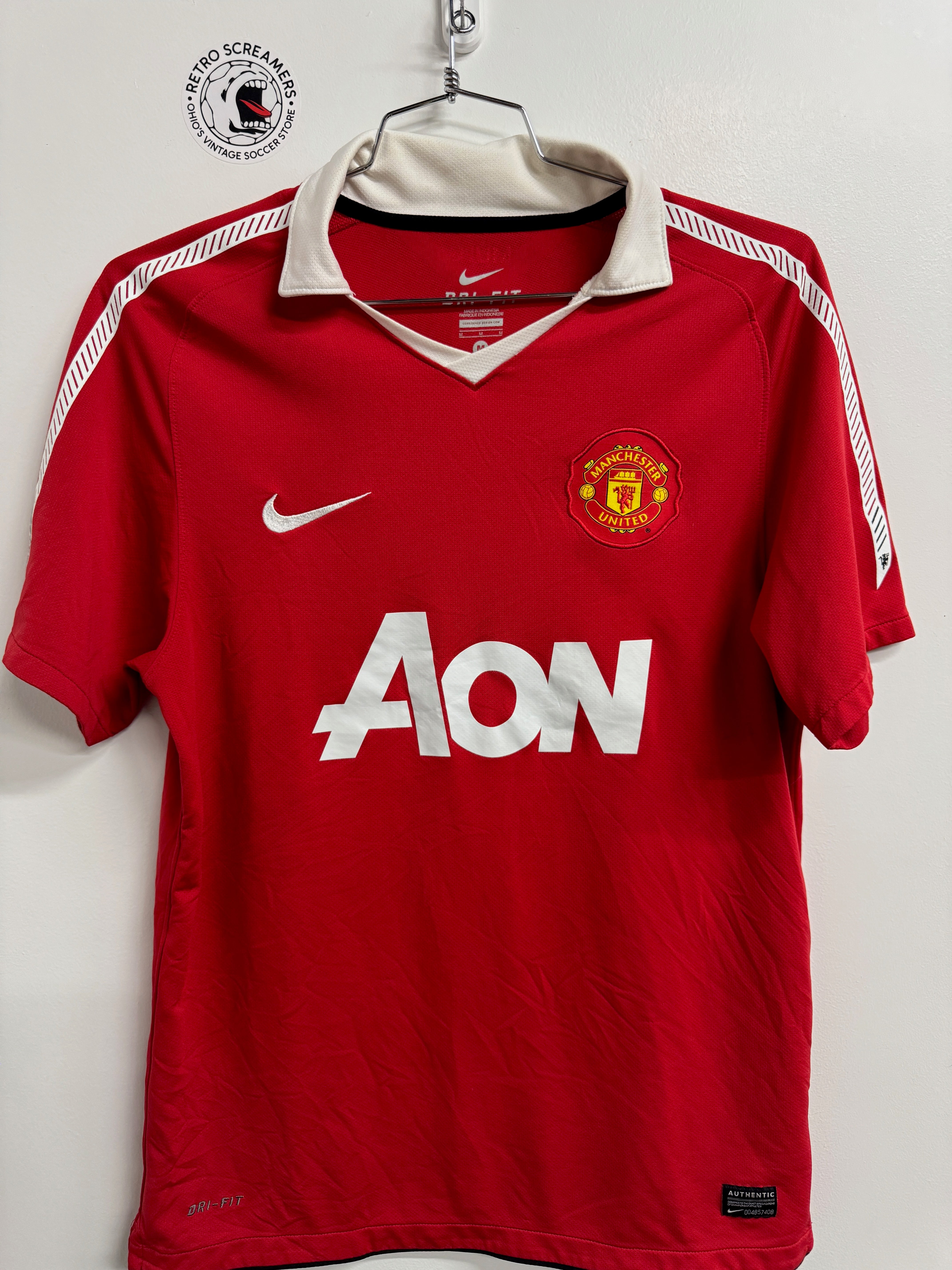 Manchester United 2010 Home Shirt - M