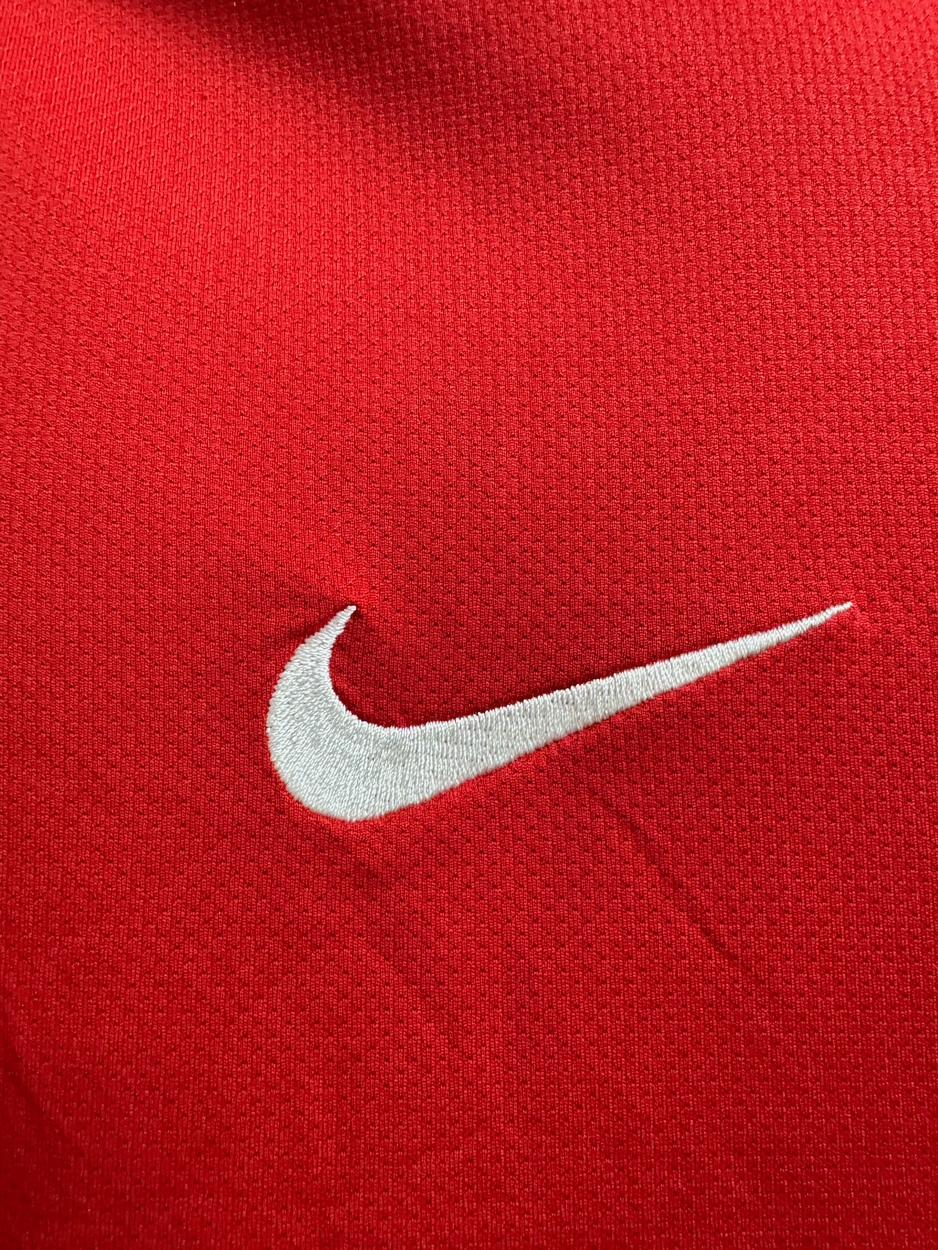 Manchester United 2010 Home Shirt - M