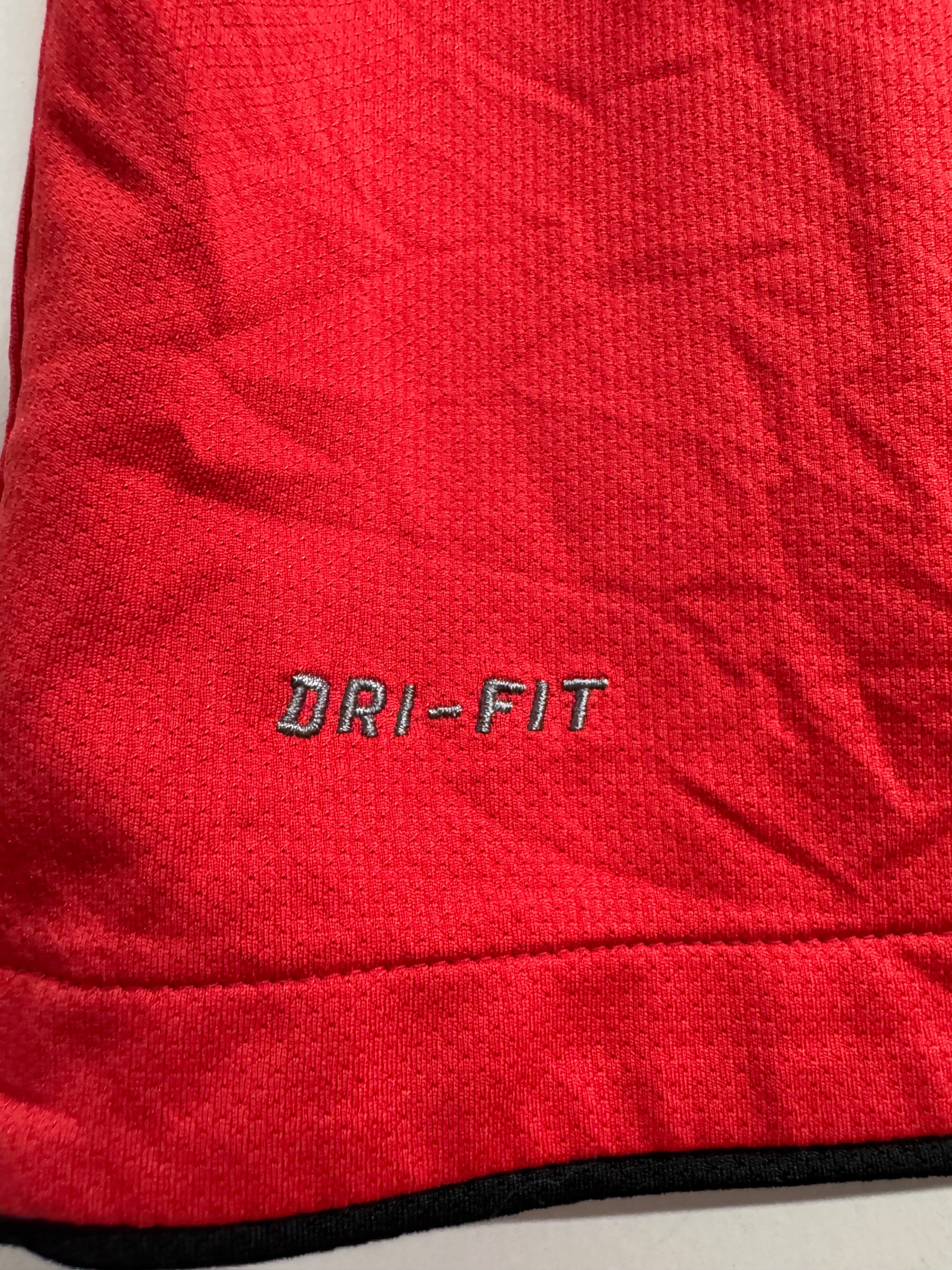 Manchester United 2010 Home Shirt - M