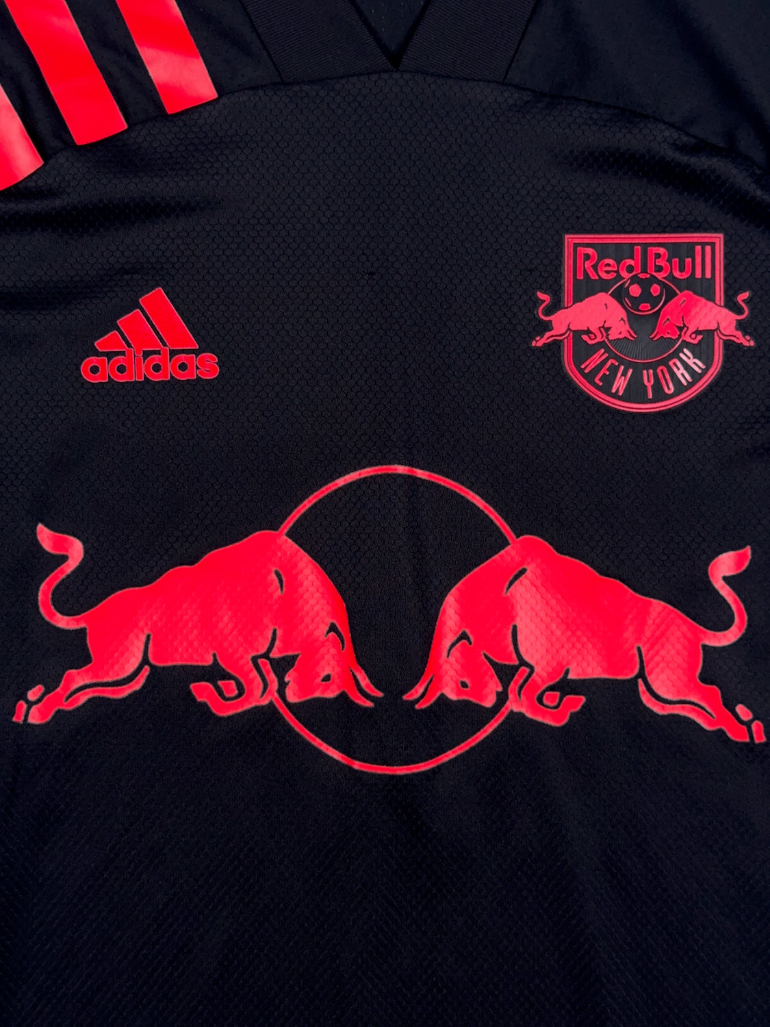 NY Red Bulls 2020/22 Serge Ngoma #2 Away Shirt - M