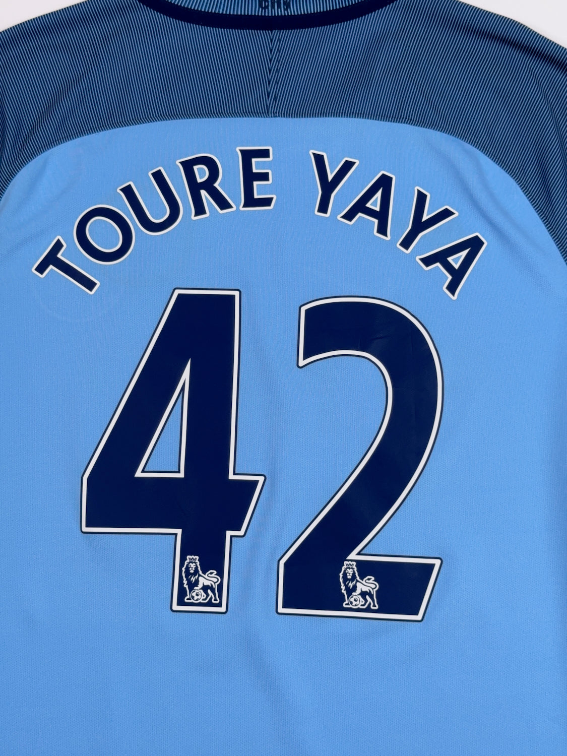 Manchester City 2016/17 Yaya Toure #42 Home Shirt - L