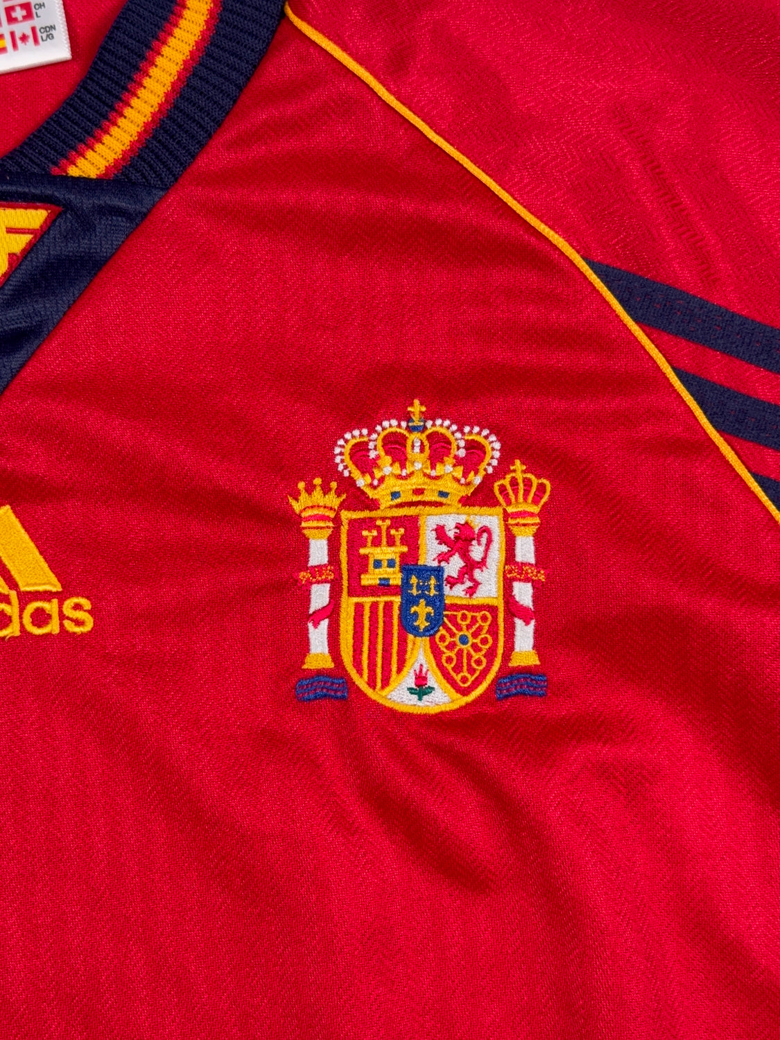 Spain 1998/00 Home Shirt - L
