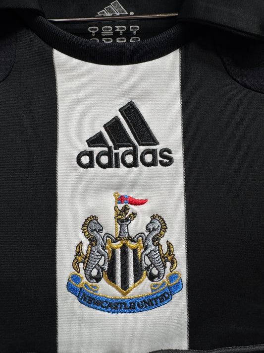 Newcastle United 2007 Home Shirt - S
