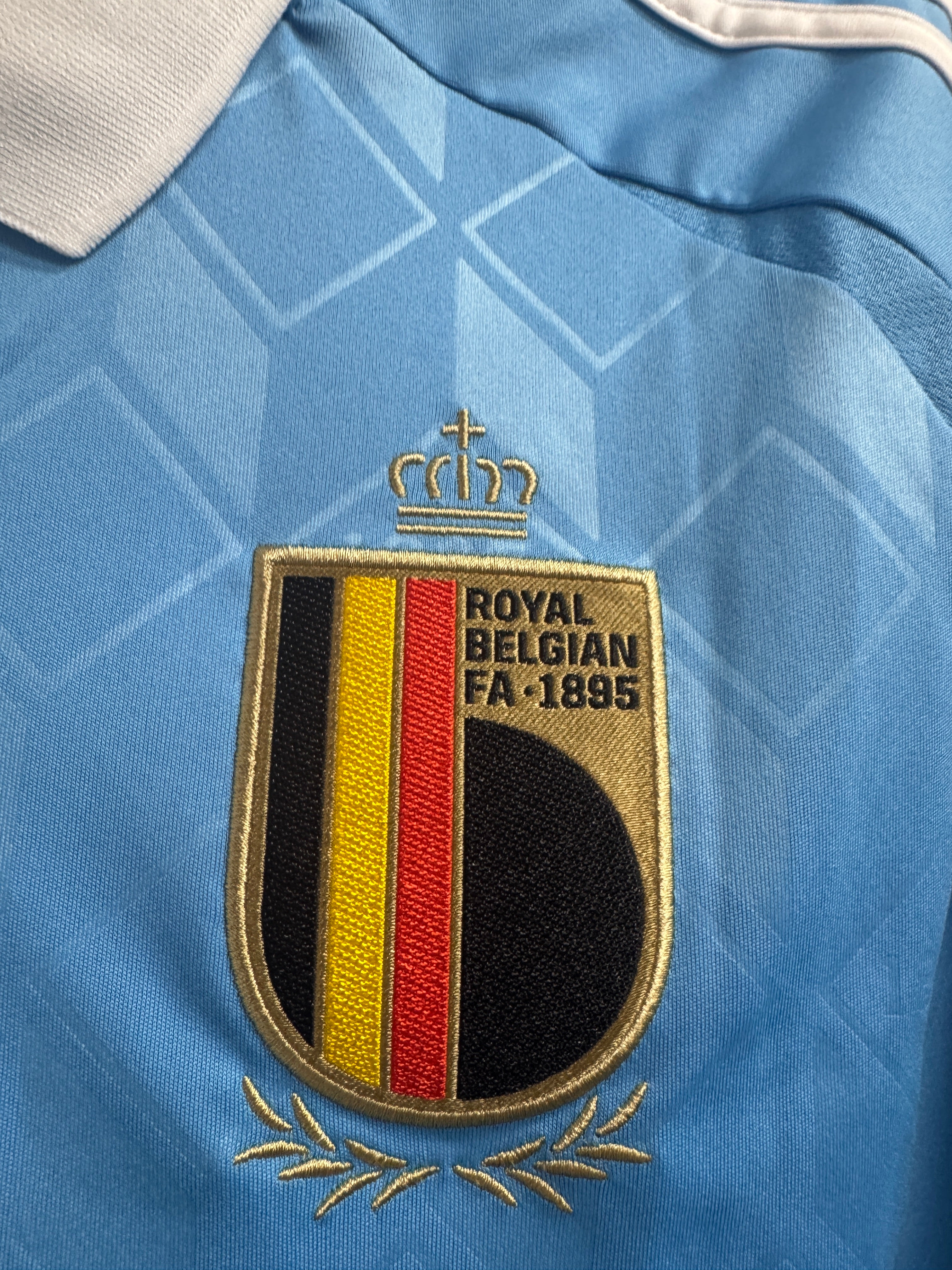 Belgium 2024 Away Shirt - L
