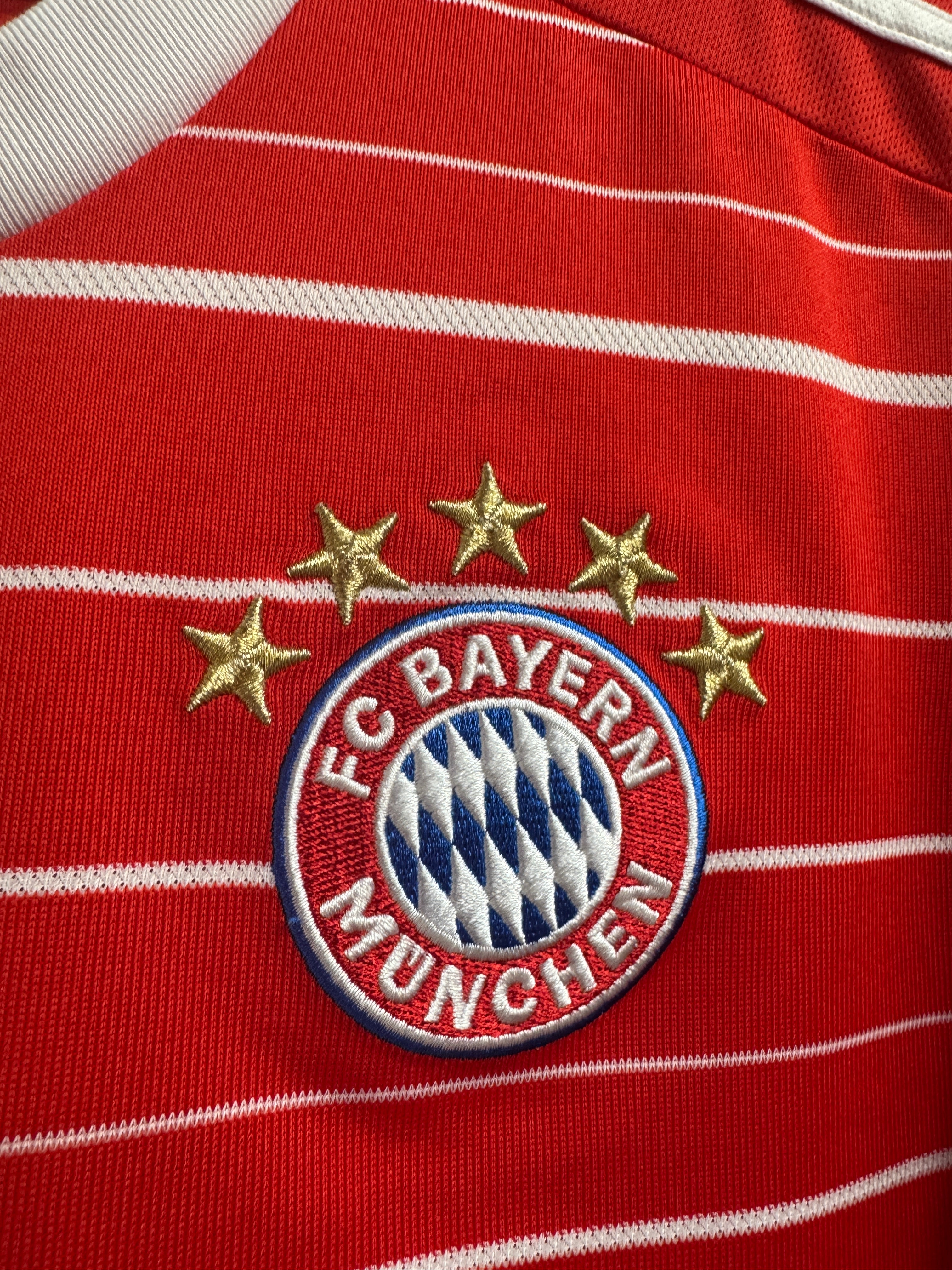 Bayern Munich 2022 Home Shirt - L