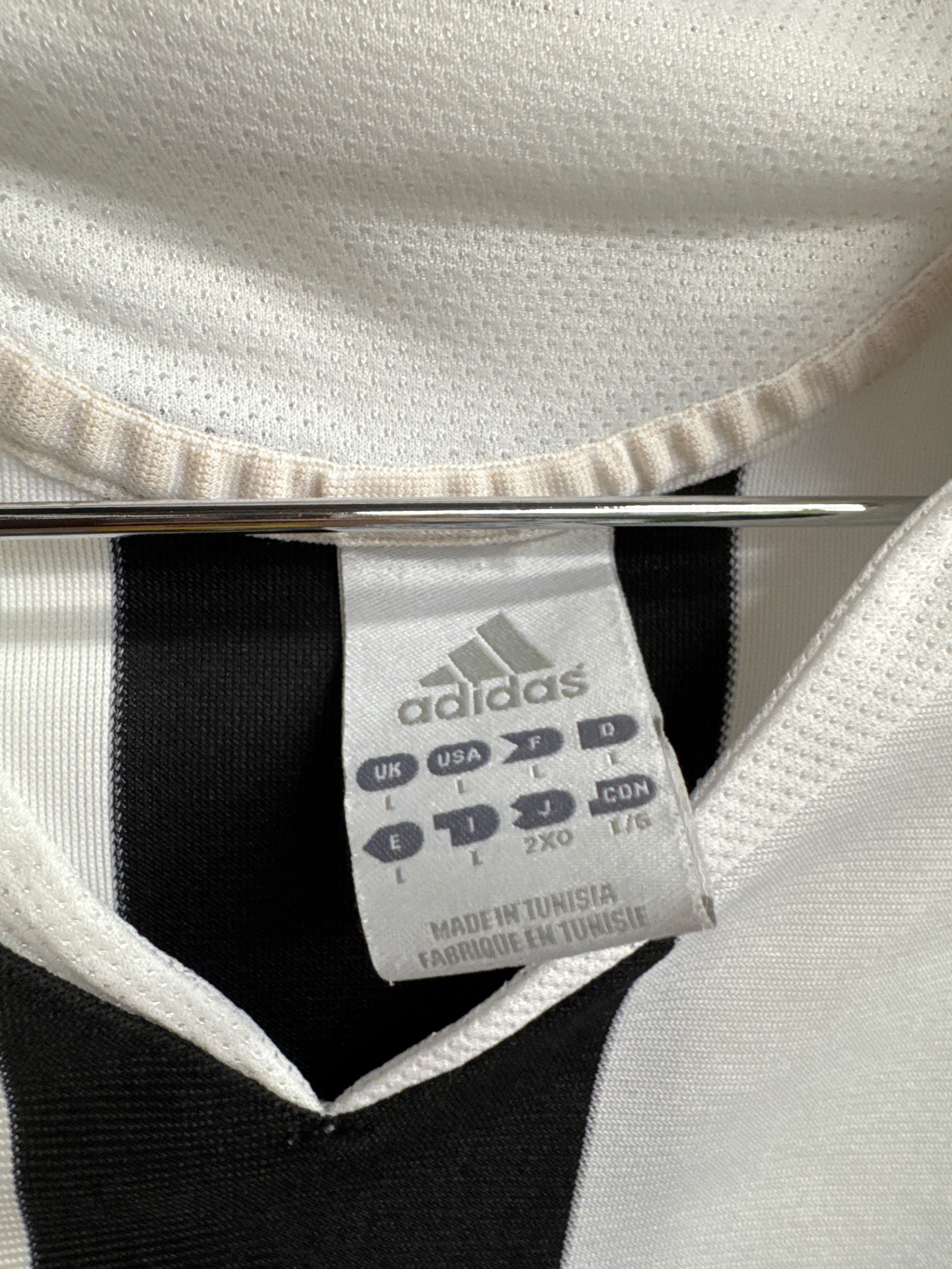 Newcastle United 2005 Home Shirt - L