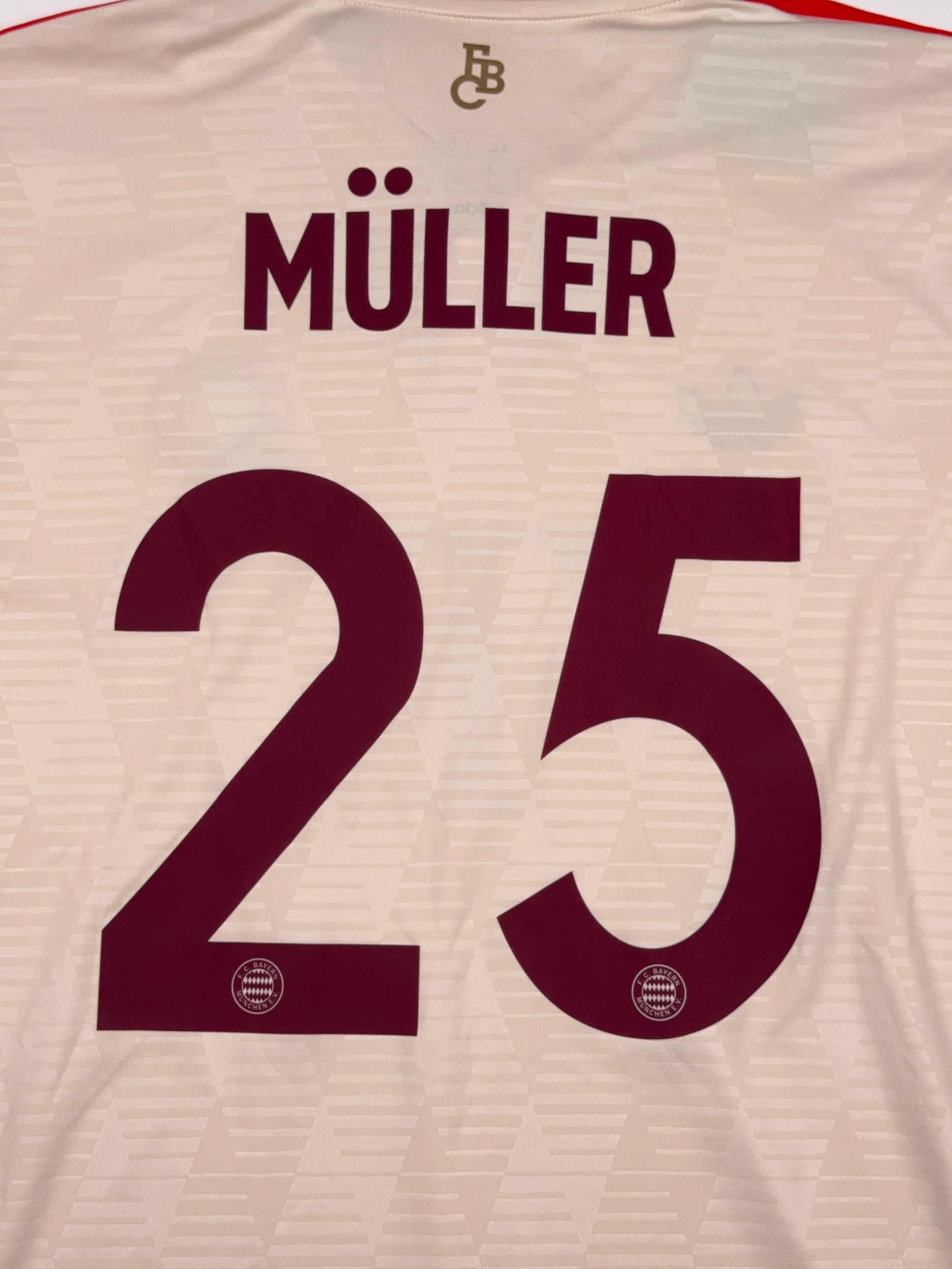 Bayern Munich 2024/25 Thomas Muller #25 Third Shirt - XL