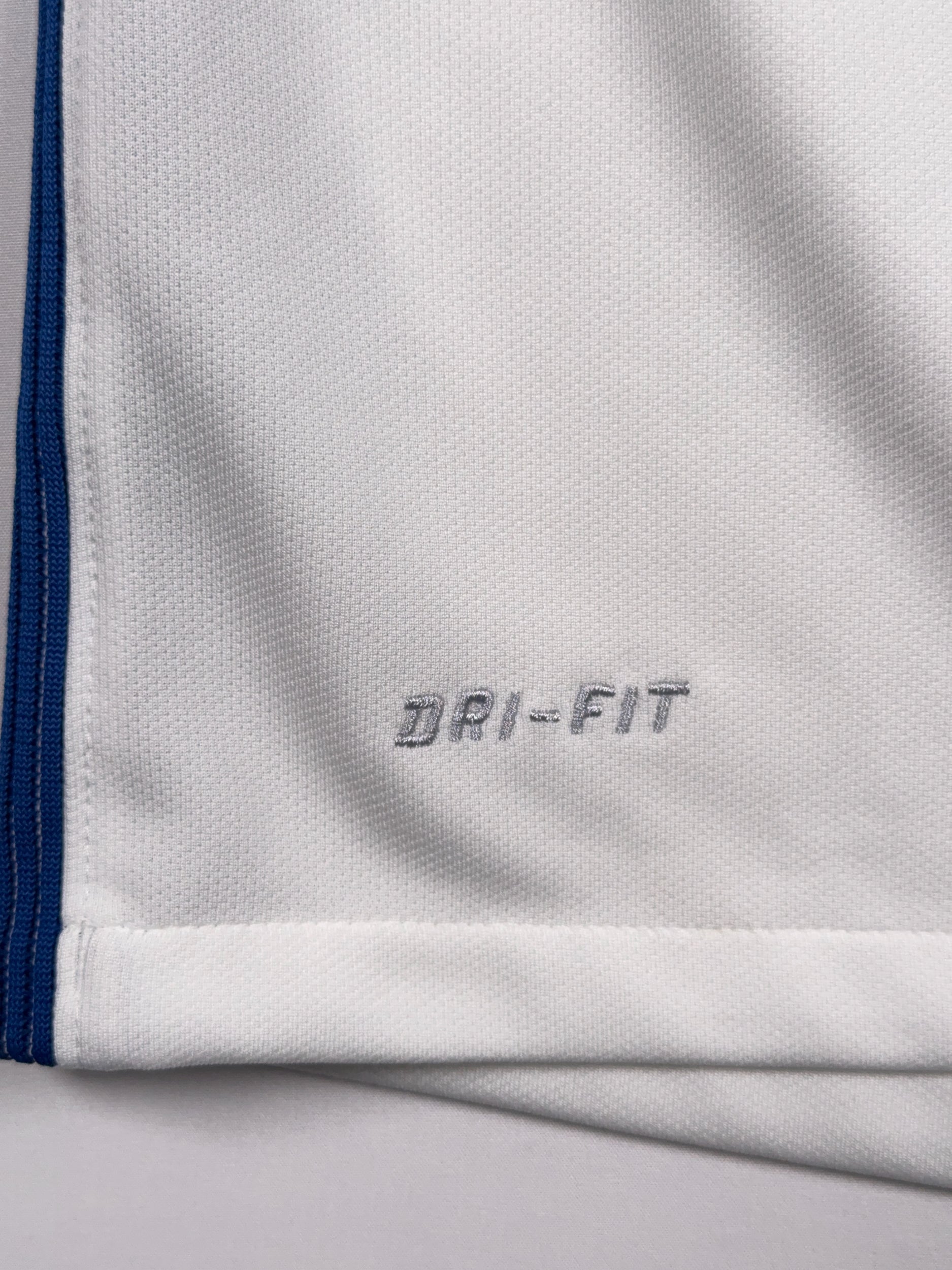 Chile 2016/17 Away Shirt - L