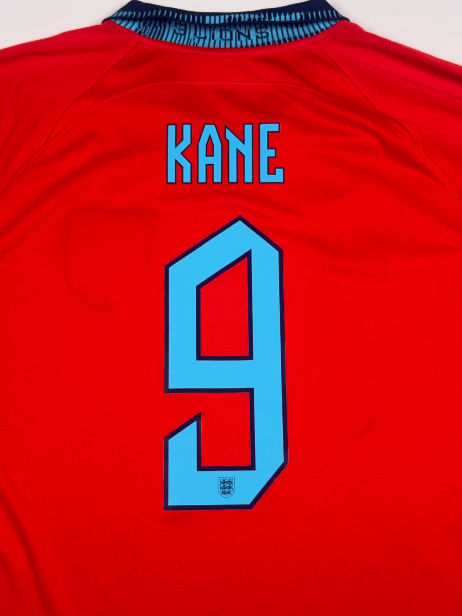 England 2022/23 Harry Kane #9 Away Shirt - XL