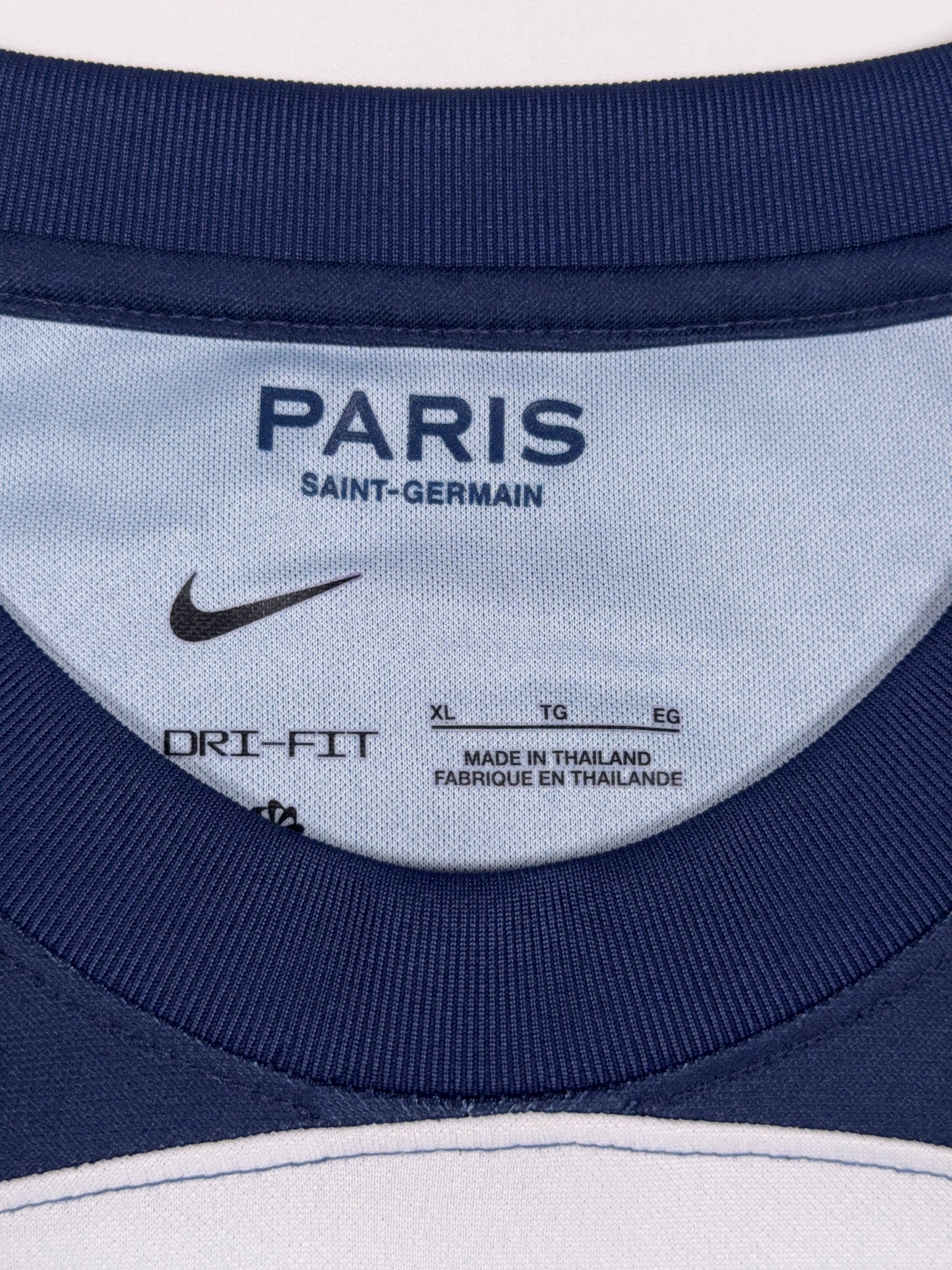 PSG 2022/23 Lionel Messi #30 Home Shirt - XL