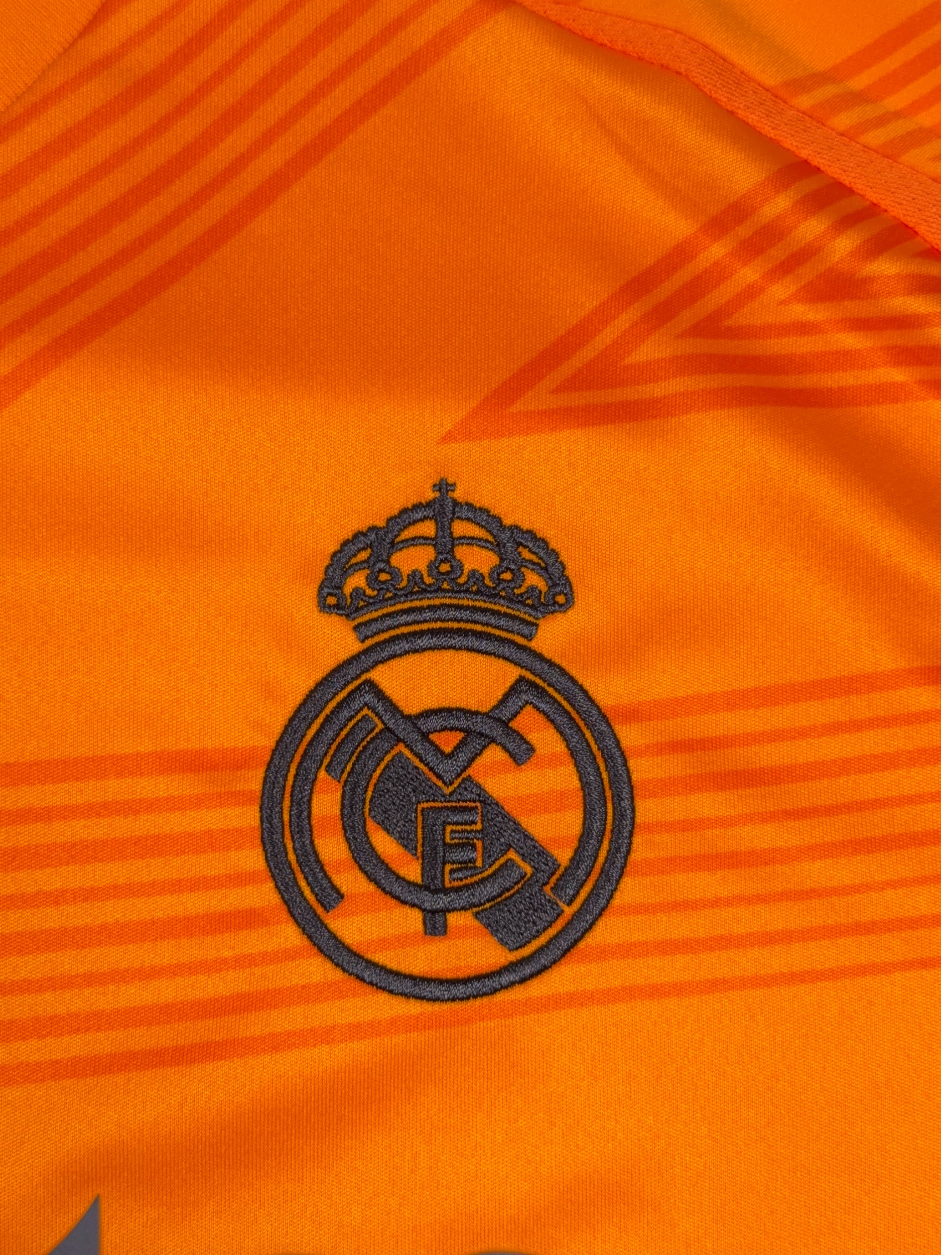Real Madrid 2024/25 Away Shirt - XL