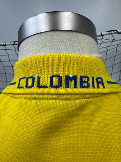 Colombia 2003 Home - M