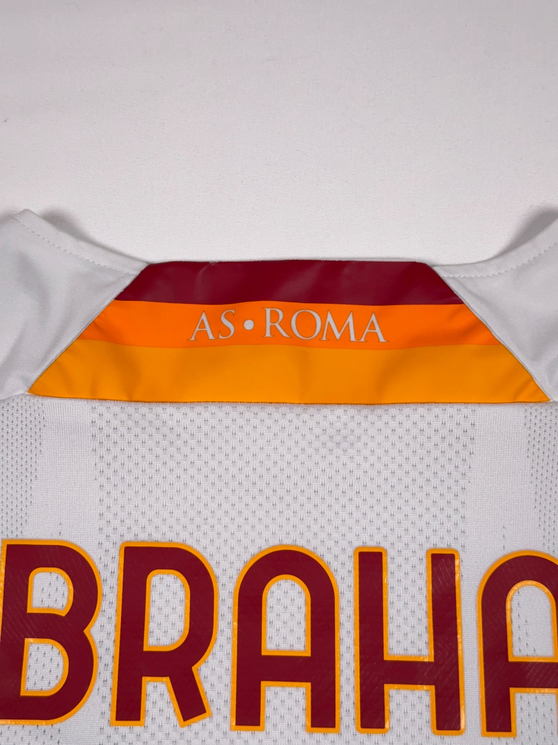 Roma 2020/21 Tammy Abraham #9 Away Shirt - XL