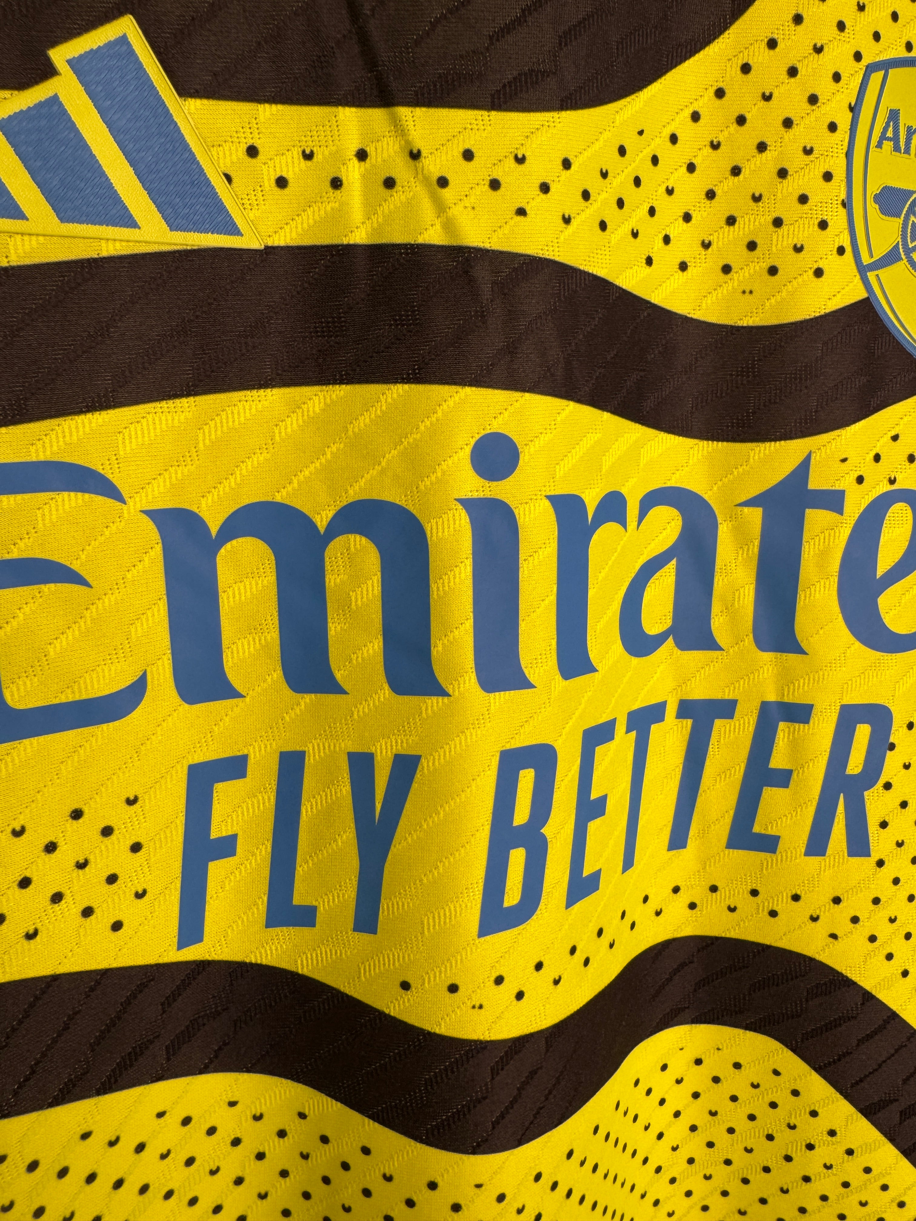 Arsenal 2023/24 Away Shirt | Retro Screamers
