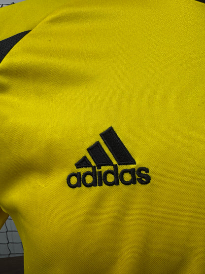Columbus Crew 2002 Home - M