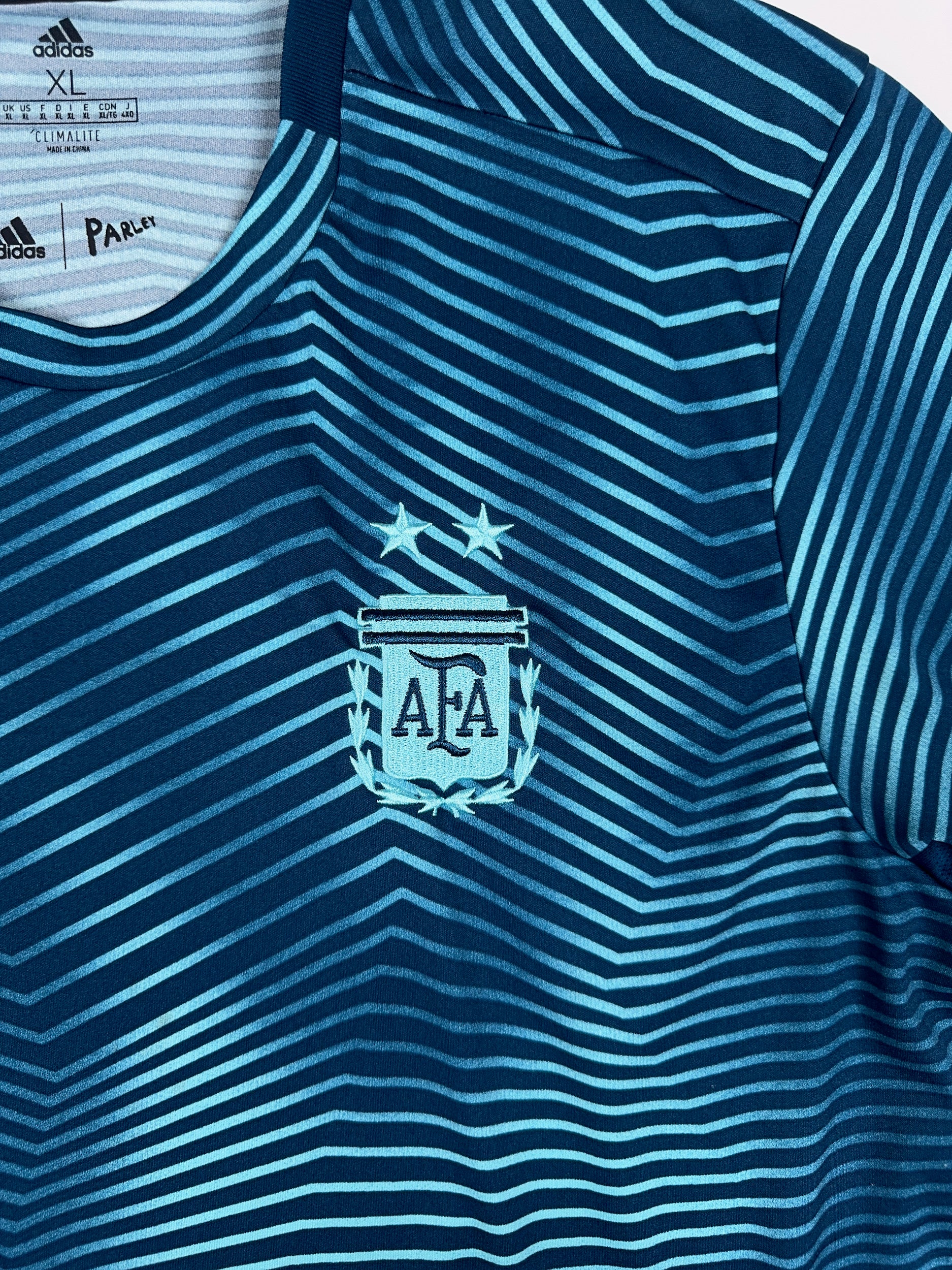 Argentina 2019/20 Prematch Shirt - XL