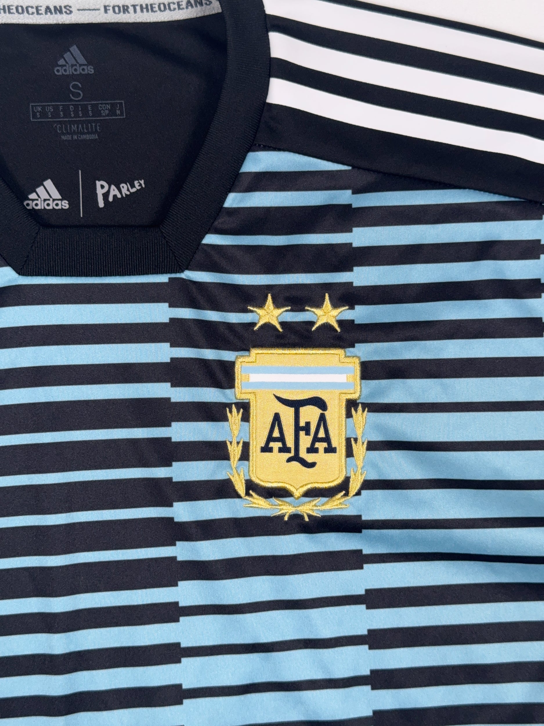 Argentina 2018/19 Prematch Shirt - S