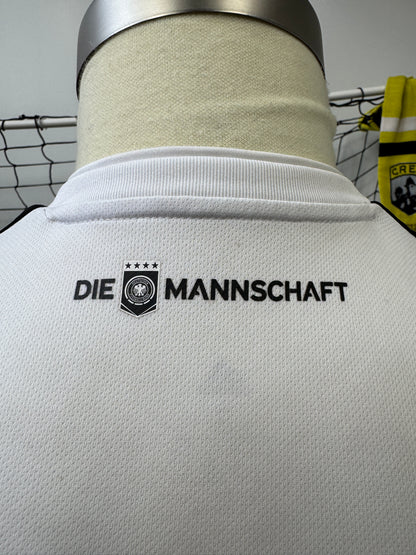 Germany 2018 Home - S