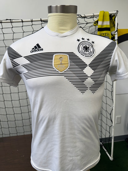 Germany 2018 Home - S
