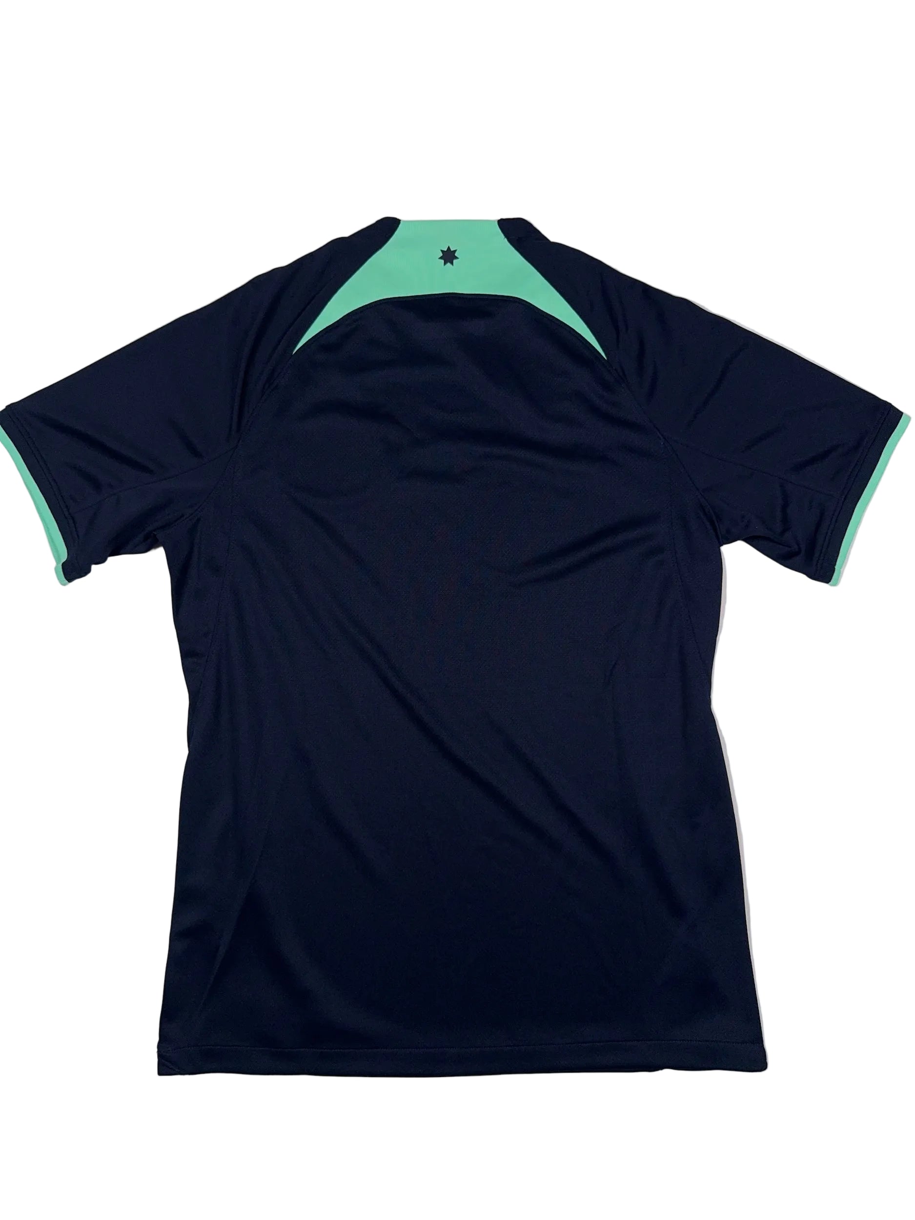 Australia 2022/23 Away Shirt - M
