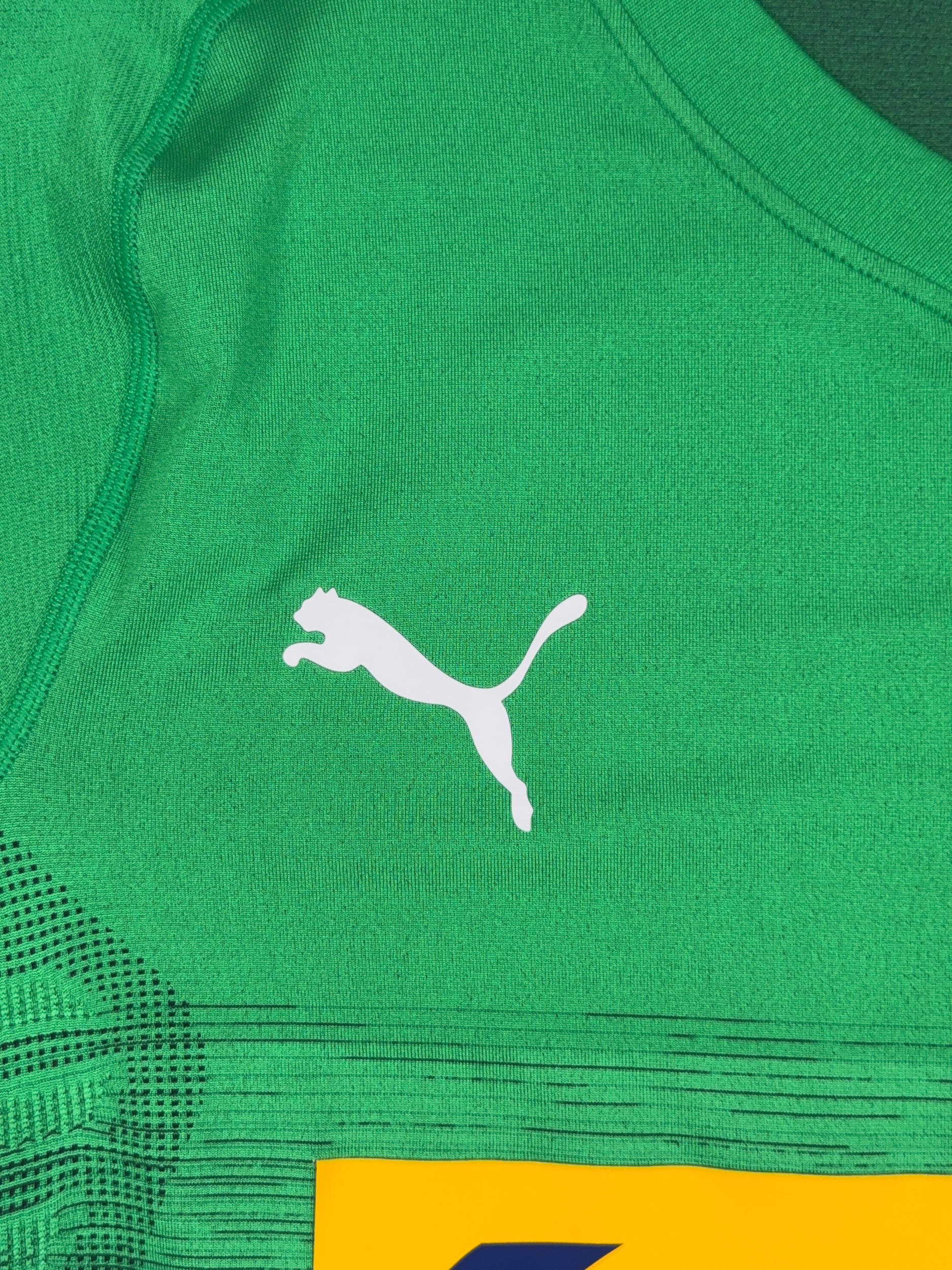 Borussia Monchengladbach 2018/19 3rd Shirt - XXL
