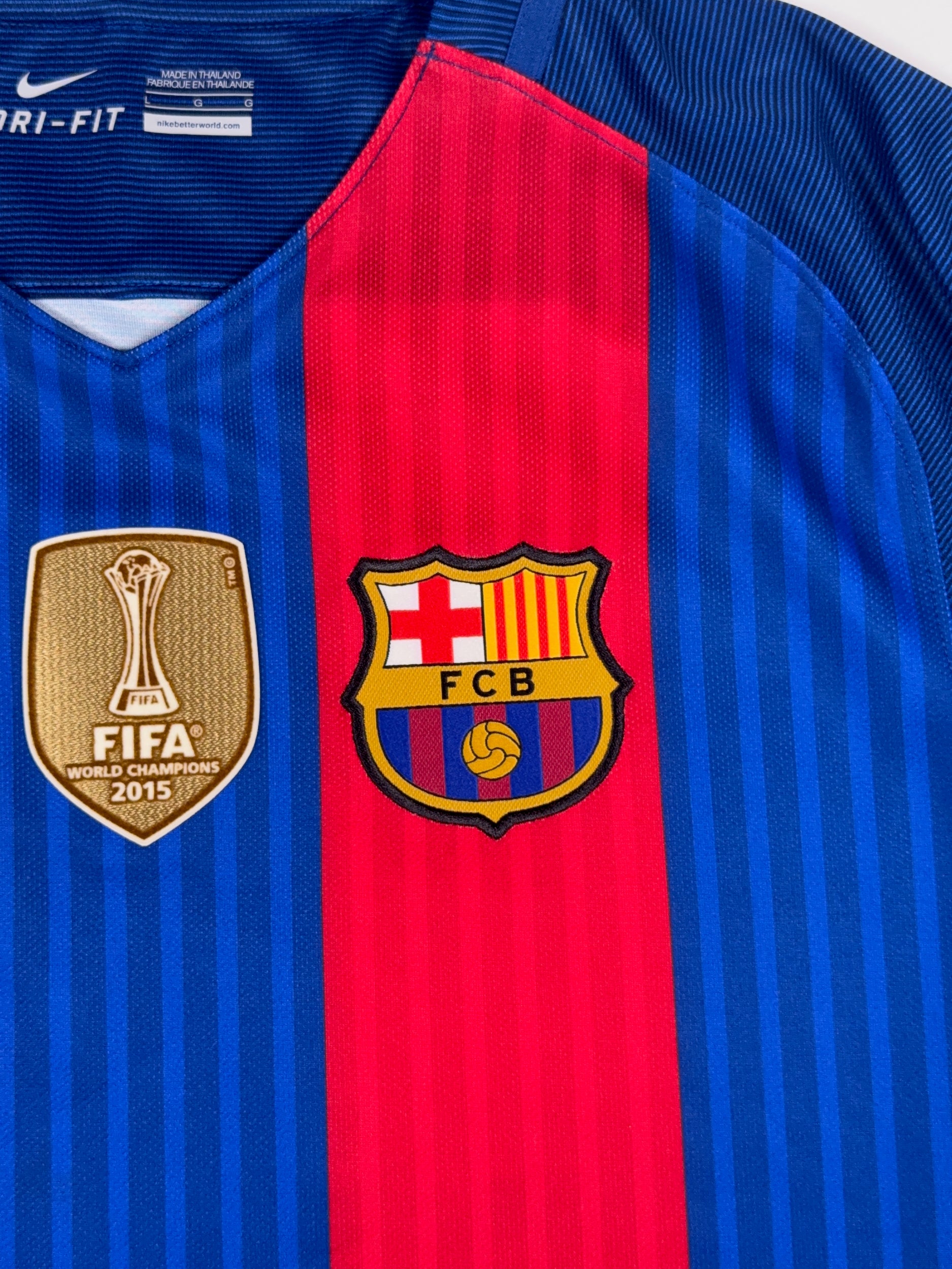 Barcelona 2016/17 Gerard Pique #3 Home Shirt - L