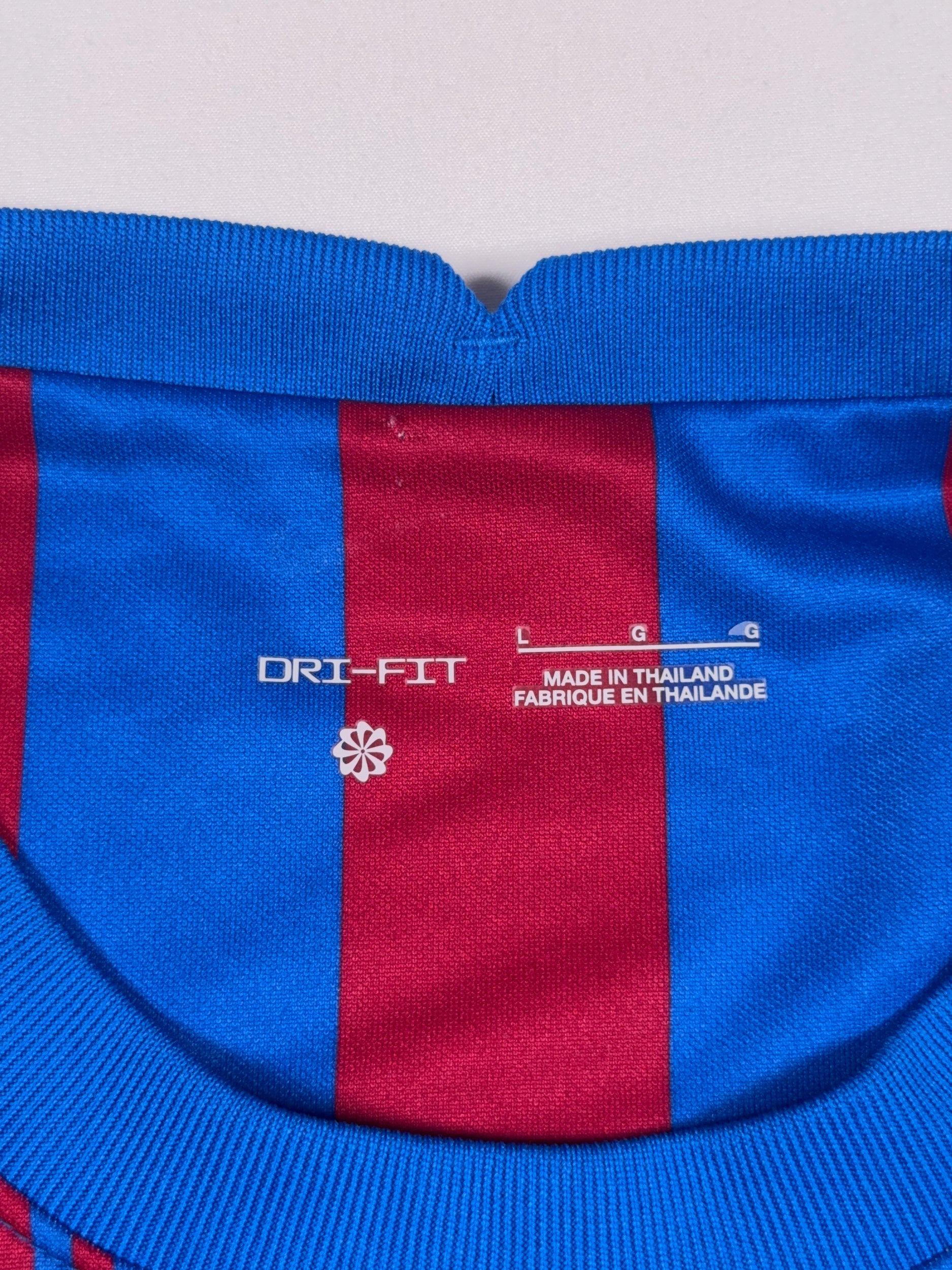 Barcelona 2021/22 Home Shirt - L