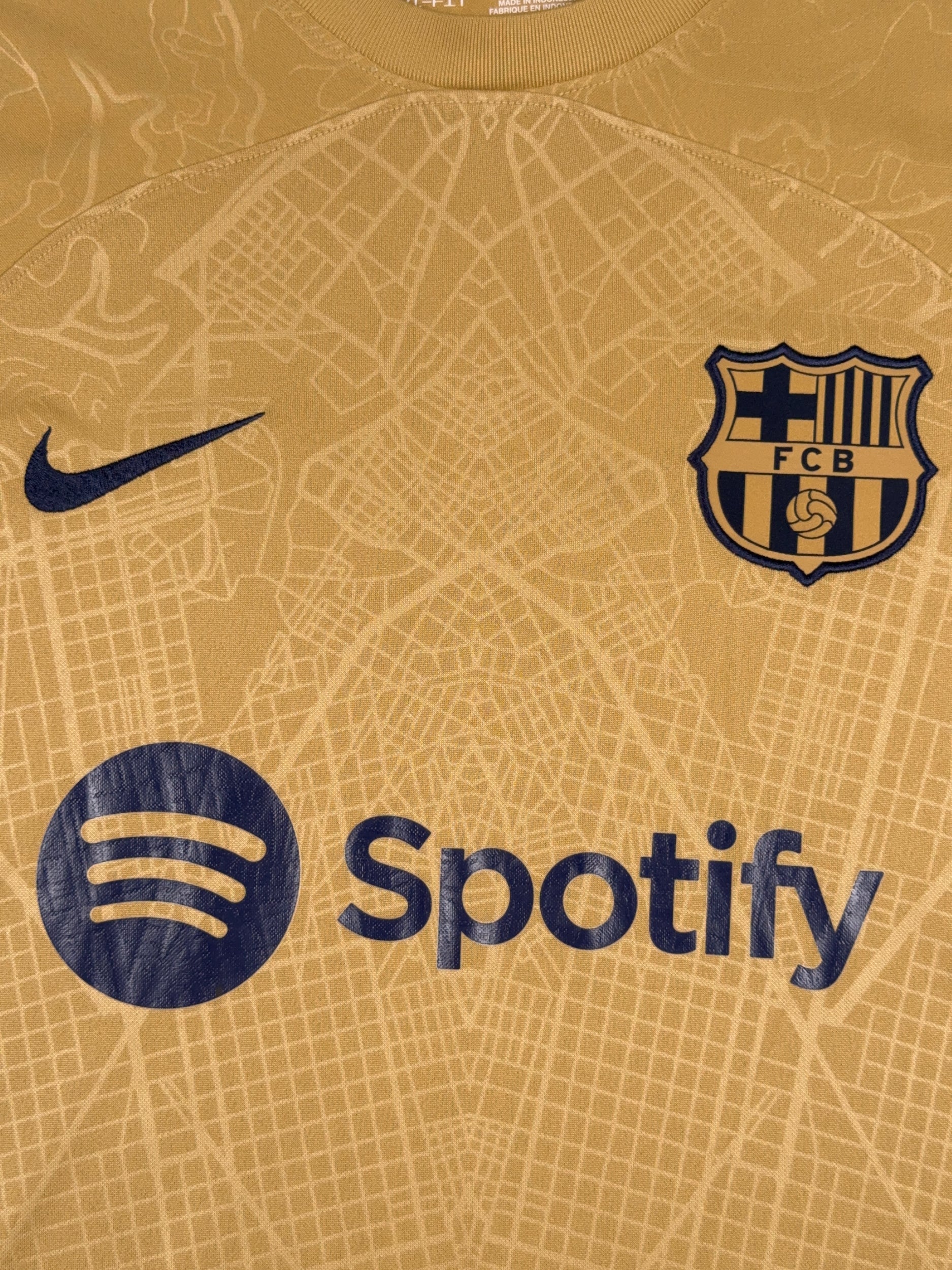 Barcelona 2022/23 Ansu Fati #10 Away Shirt - M