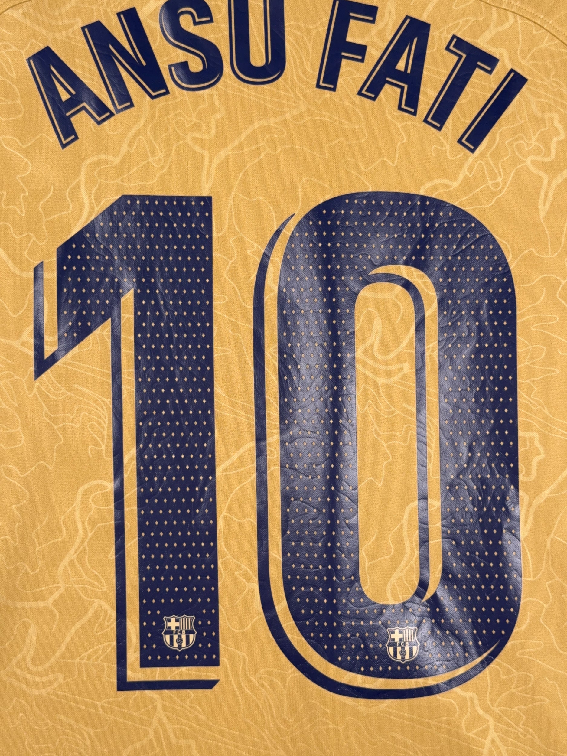Barcelona 2022/23 Ansu Fati #10 Away Shirt - M