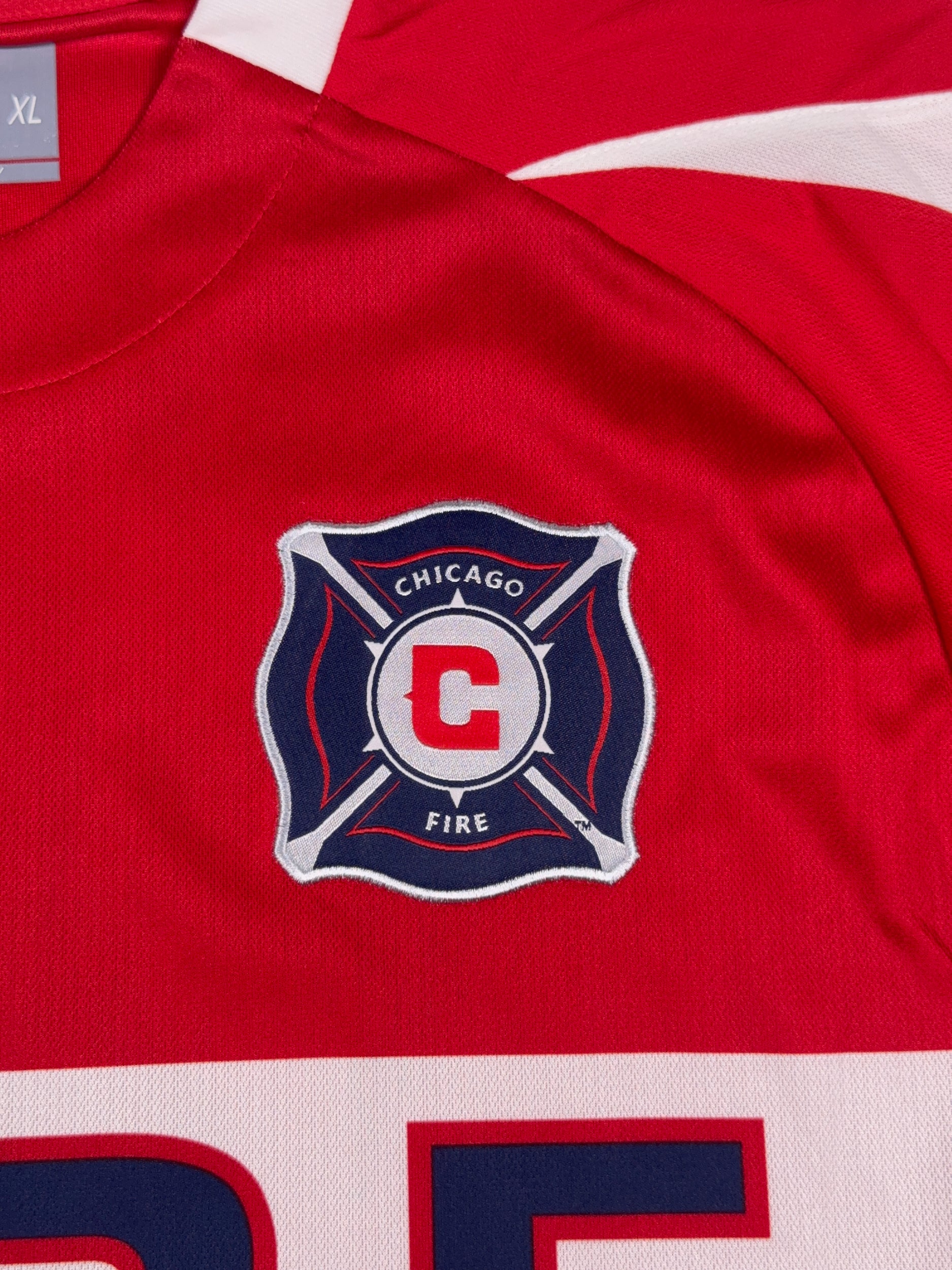 Chicago Fire 2003/05 Damani Ralph #8 Signed Match Issue Home Shirt - XL