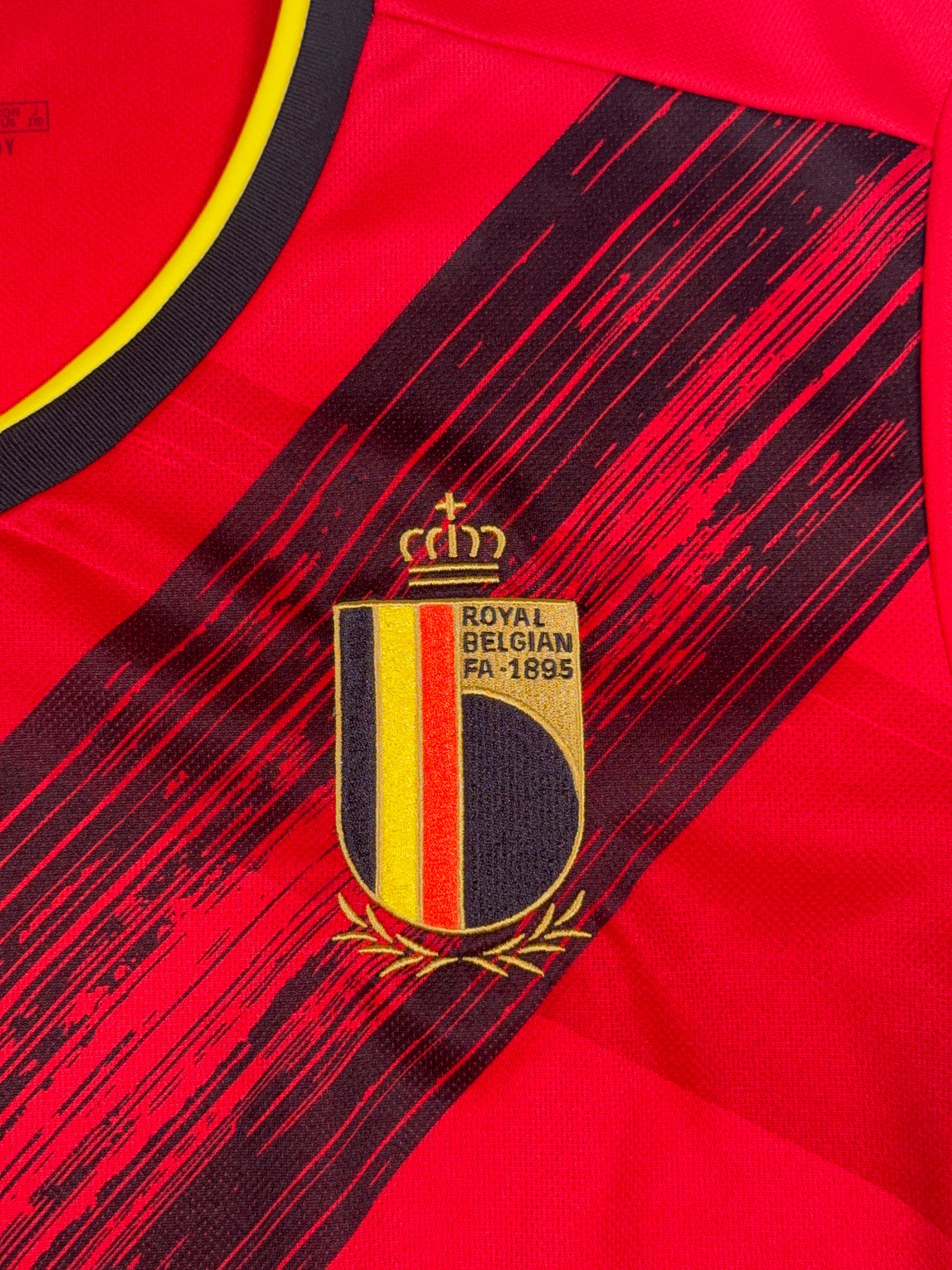 Belgium 2020/21 Home Shirt - L