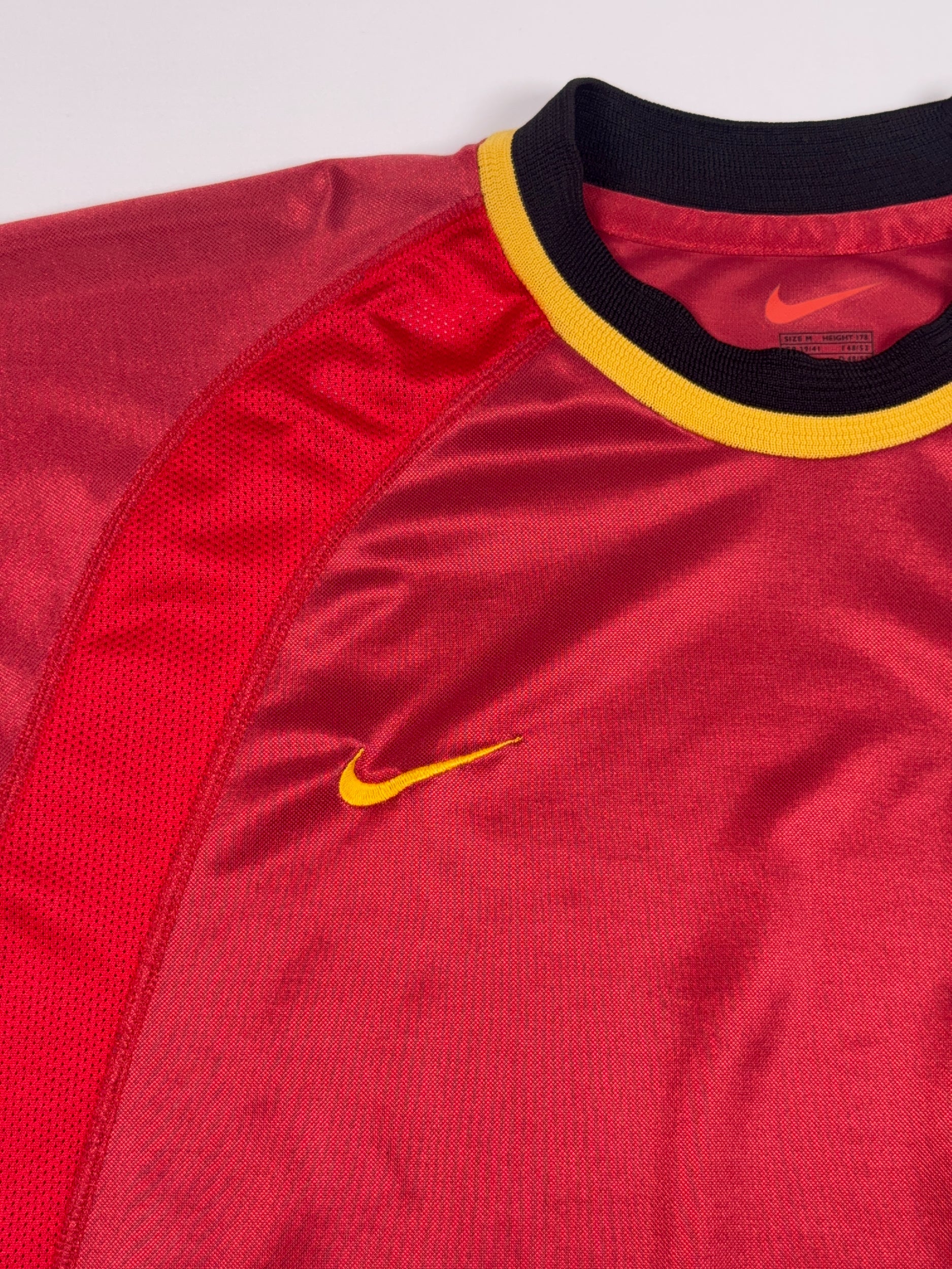 Belgien 2000/01 Heim - L