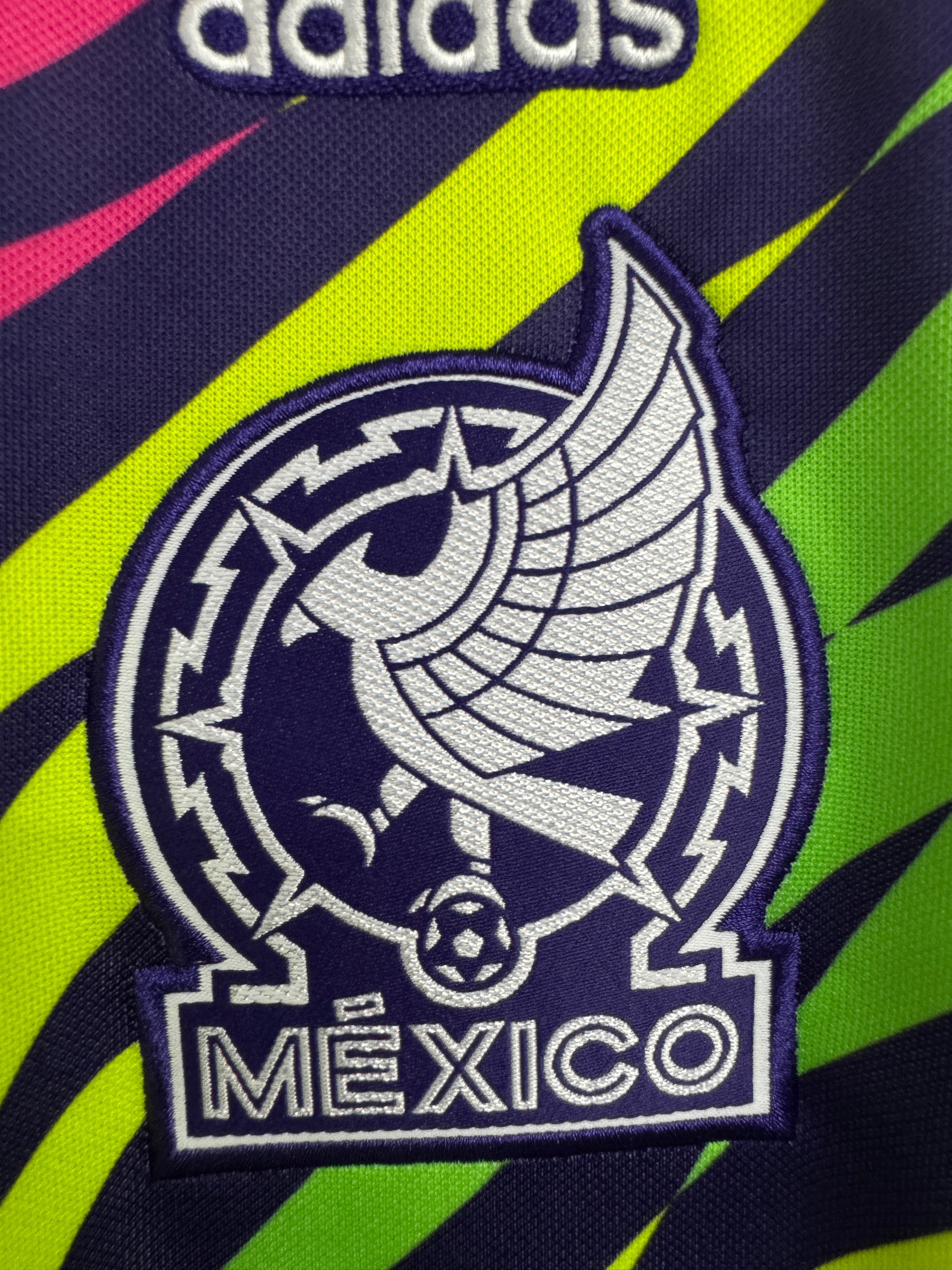 Mexico 2022/23 Goalkeeper Icon Shirt (Re-Issue) | Retro Screamers