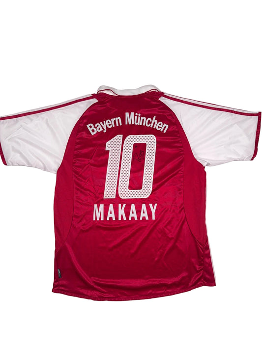 Bayern Munich 2003/04 Roy Makaay #10 Signed Home Shirt - L