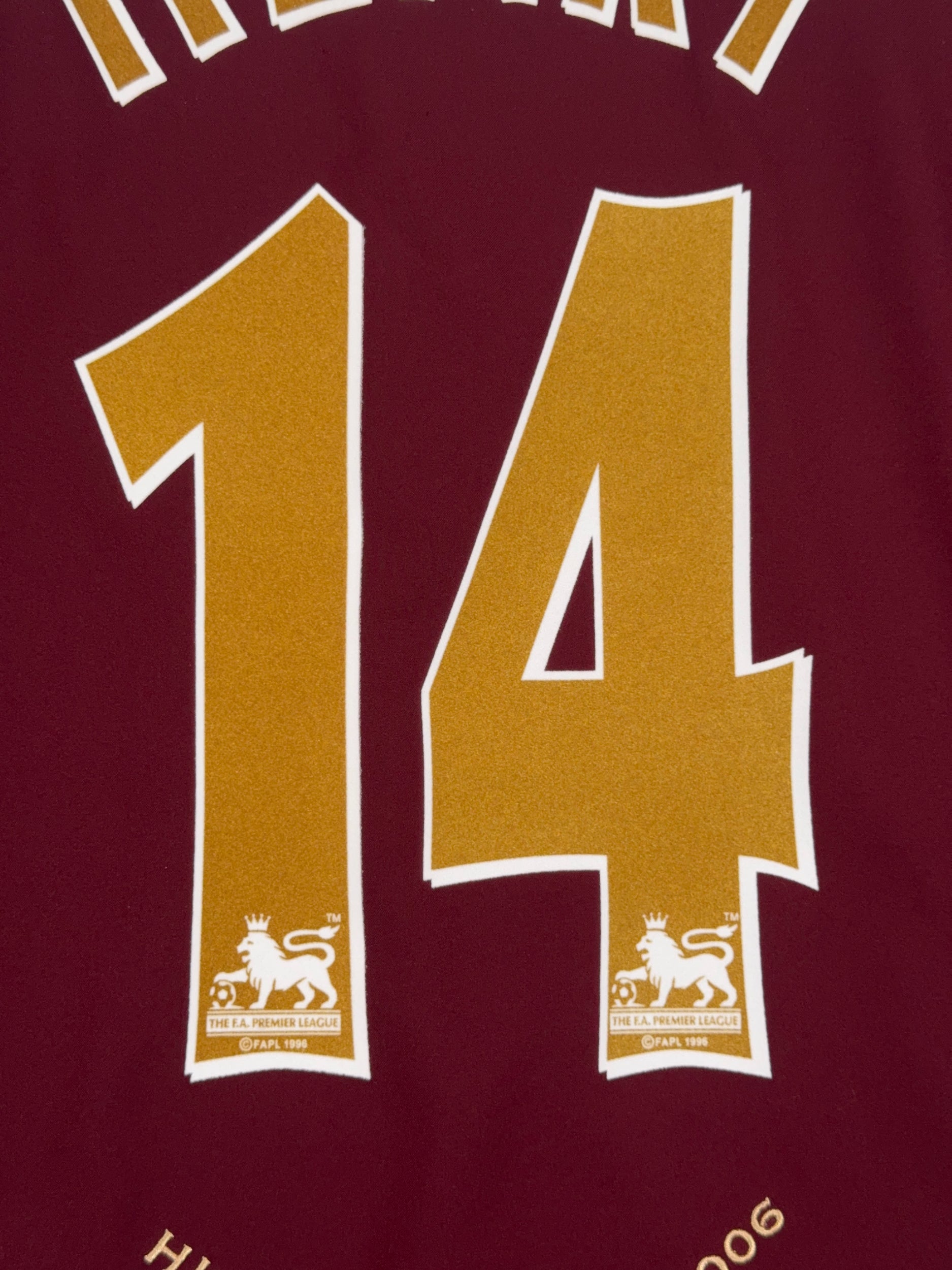 Arsenal 2005/06 Thierry Henry #14 Home Longsleeve Shirt - L