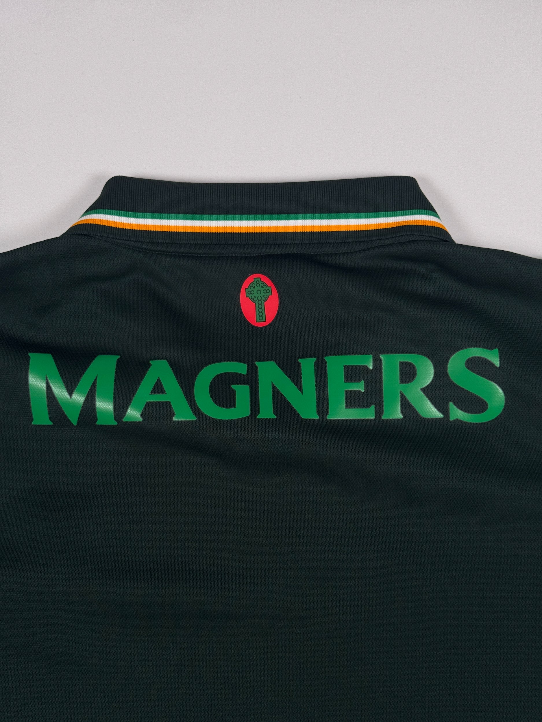 Celtic 2022/23 Fourth Shirt - M