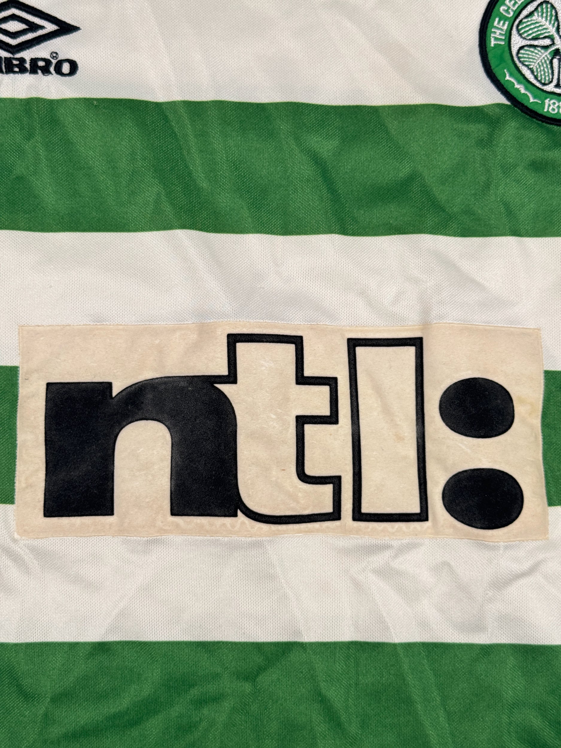 Celtic 1999/00 Home Shirt - M